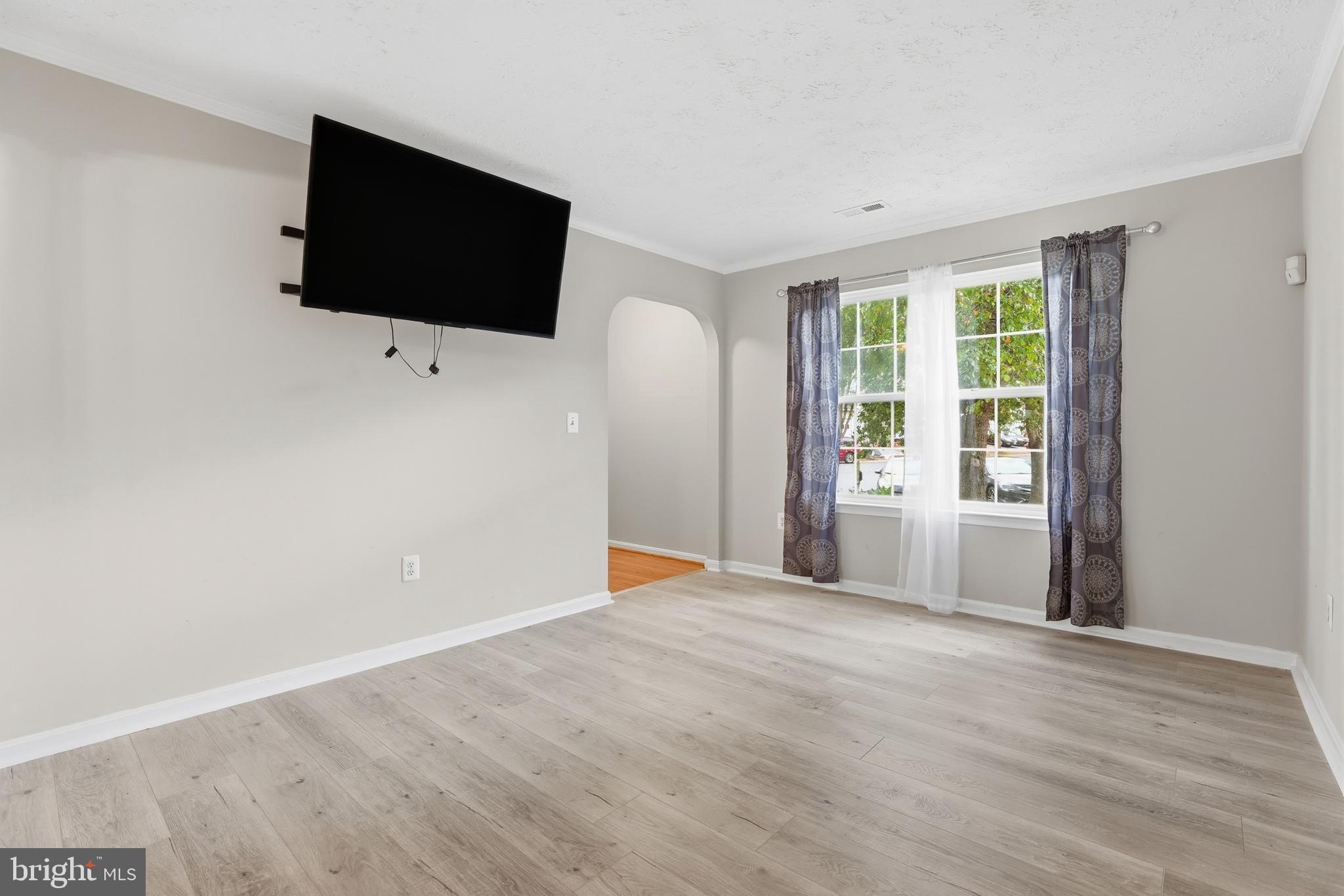 SOMERSET - Residential