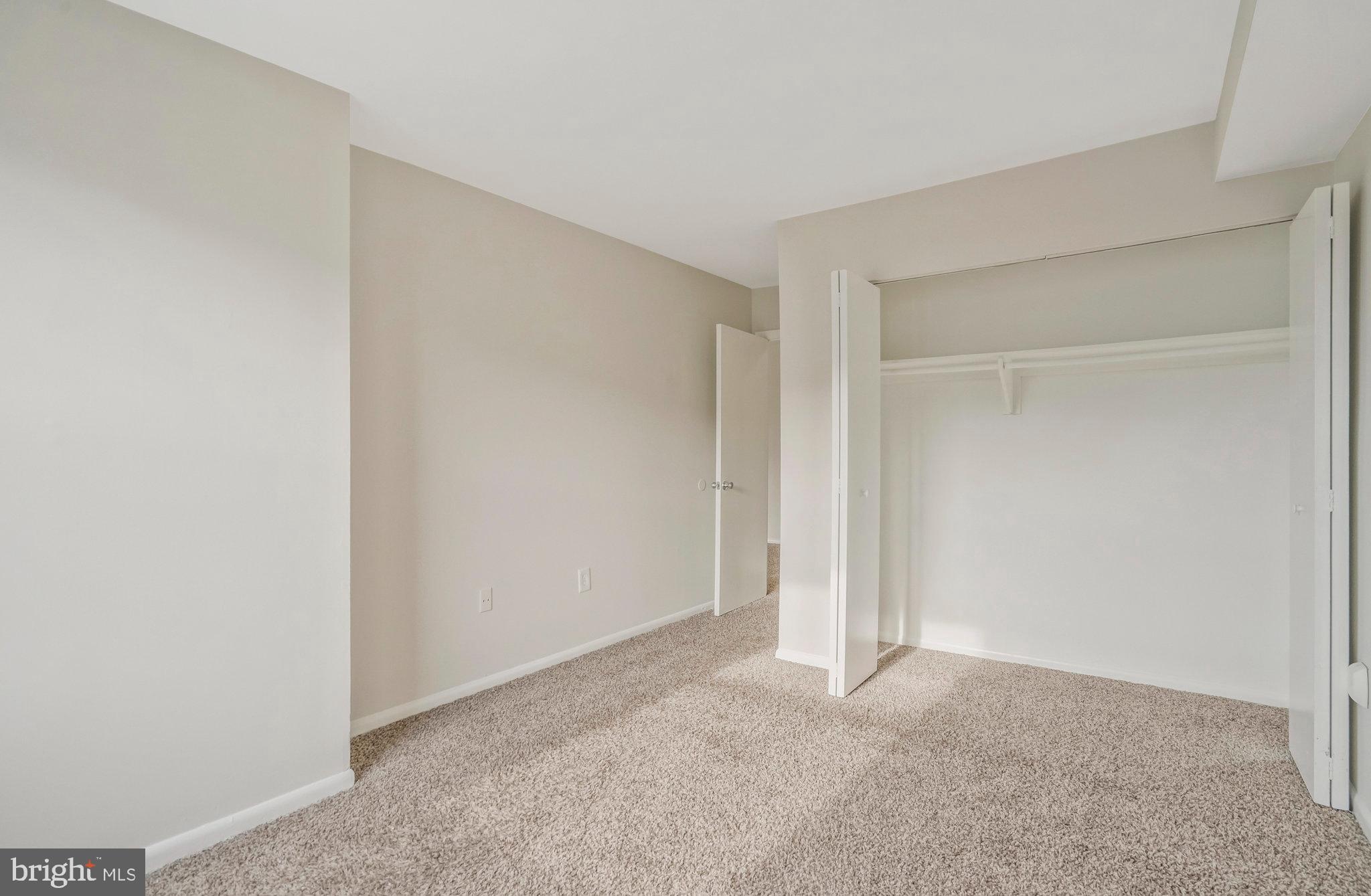 MARLOW TOWERS CONDOMINIUMS - Residential