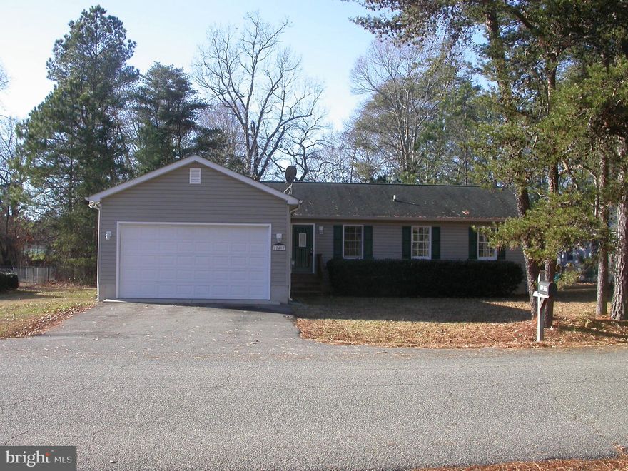 Updated Rambler with nice square footage and two car garage. New flooring and update baths and kitchen appliances. Washer and dryer , Rear deck. New Heat pump system should provide good economy, Owner requires good credit looking for 700 credit score and Income at least 3 times the rent.