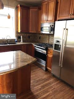 GREEN ACRES - Residential