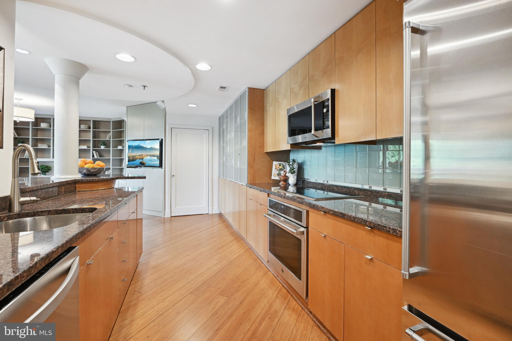 SOMERSET - Residential