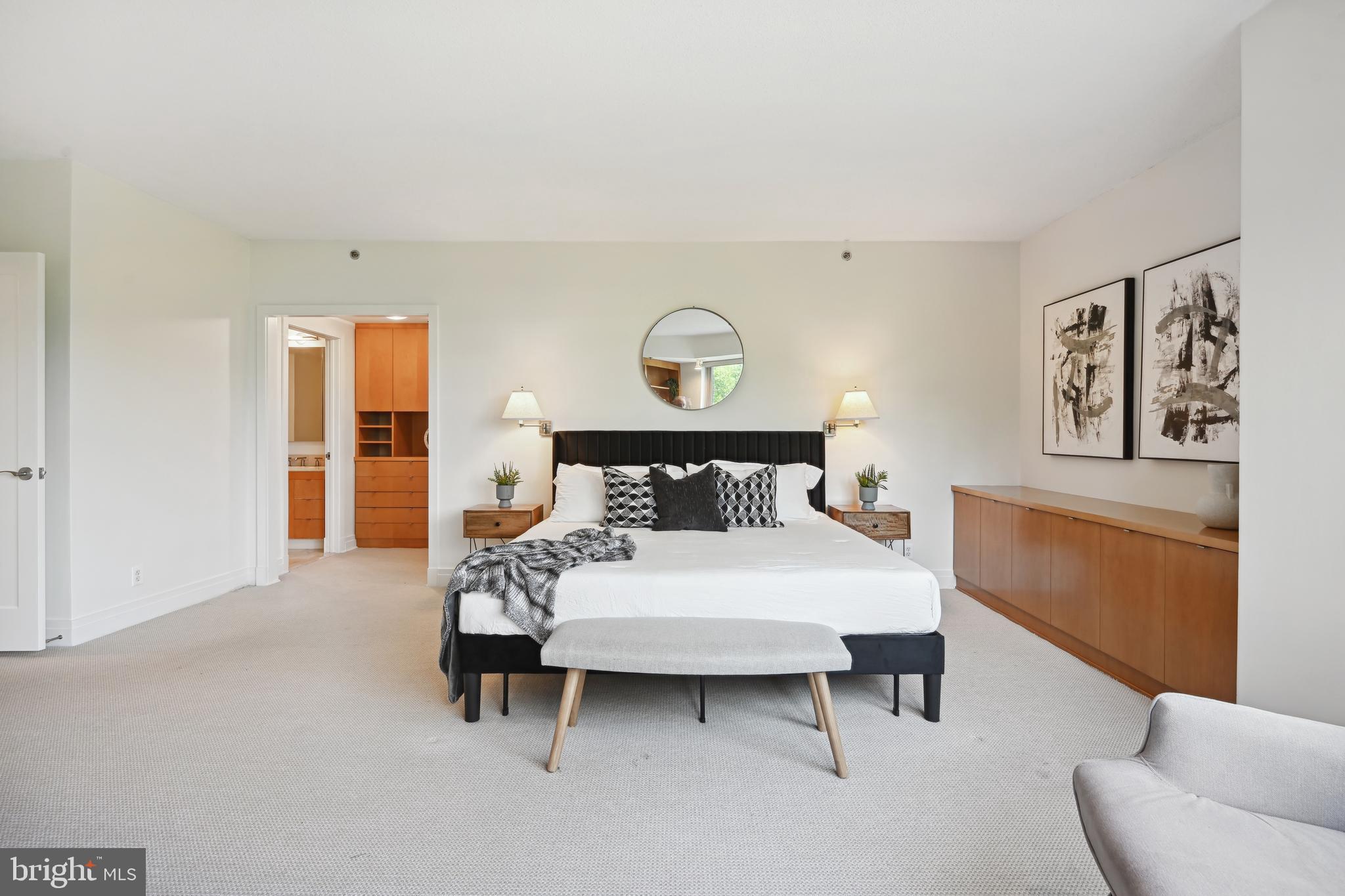 SOMERSET - Residential