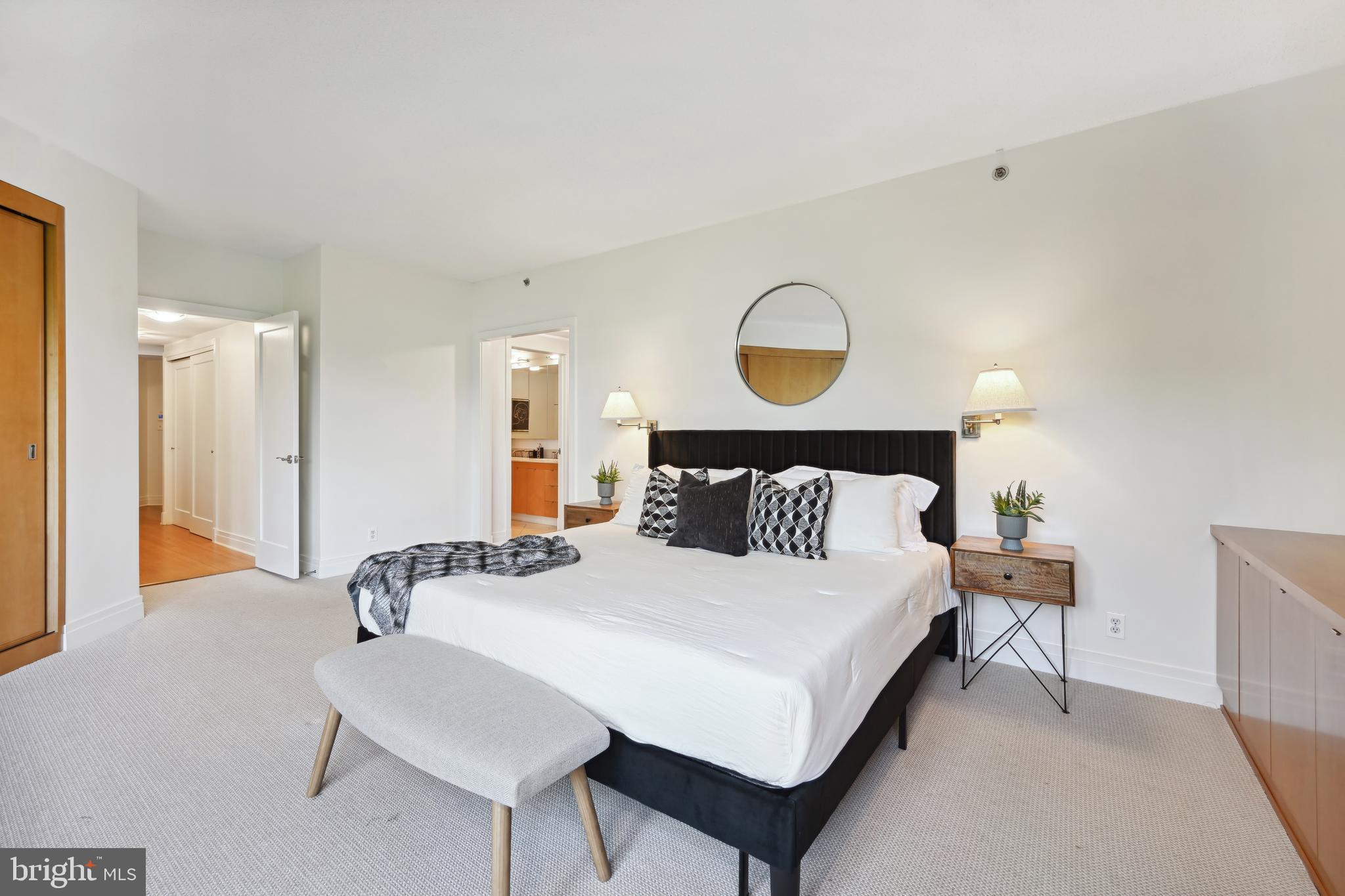 SOMERSET - Residential