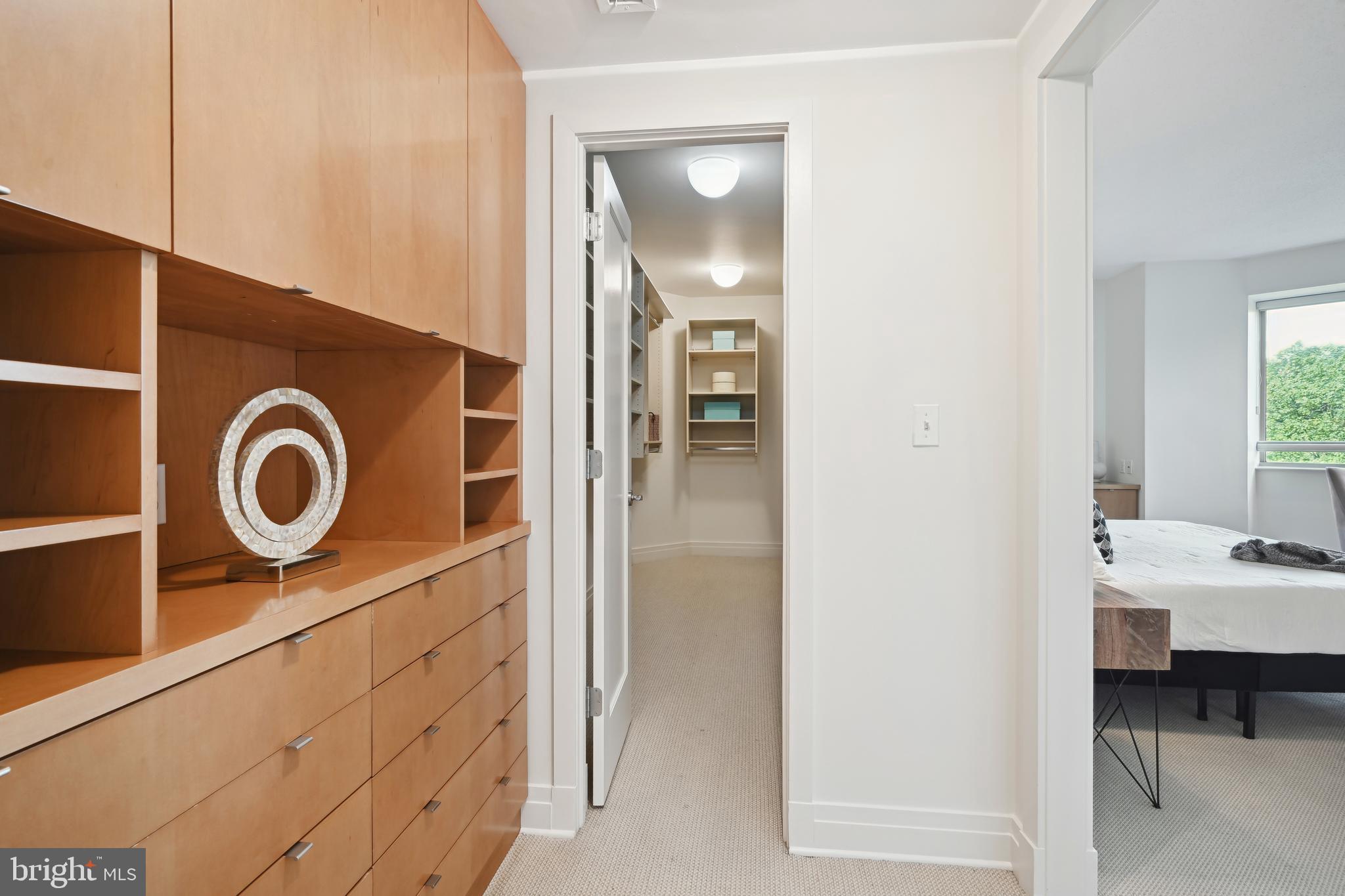 SOMERSET - Residential