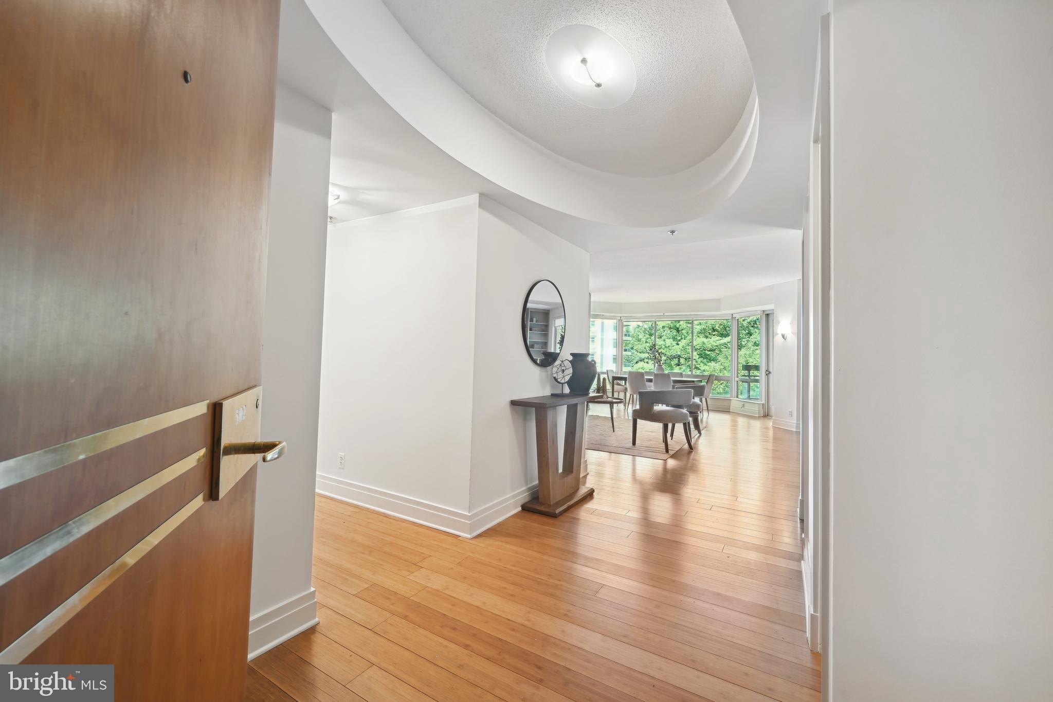 SOMERSET - Residential