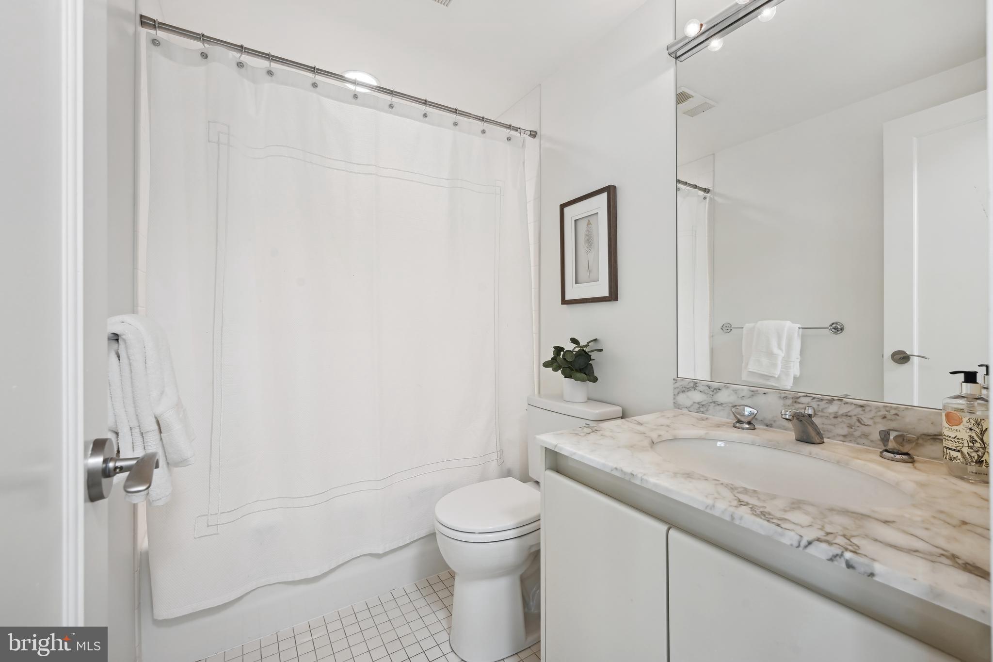 SOMERSET - Residential