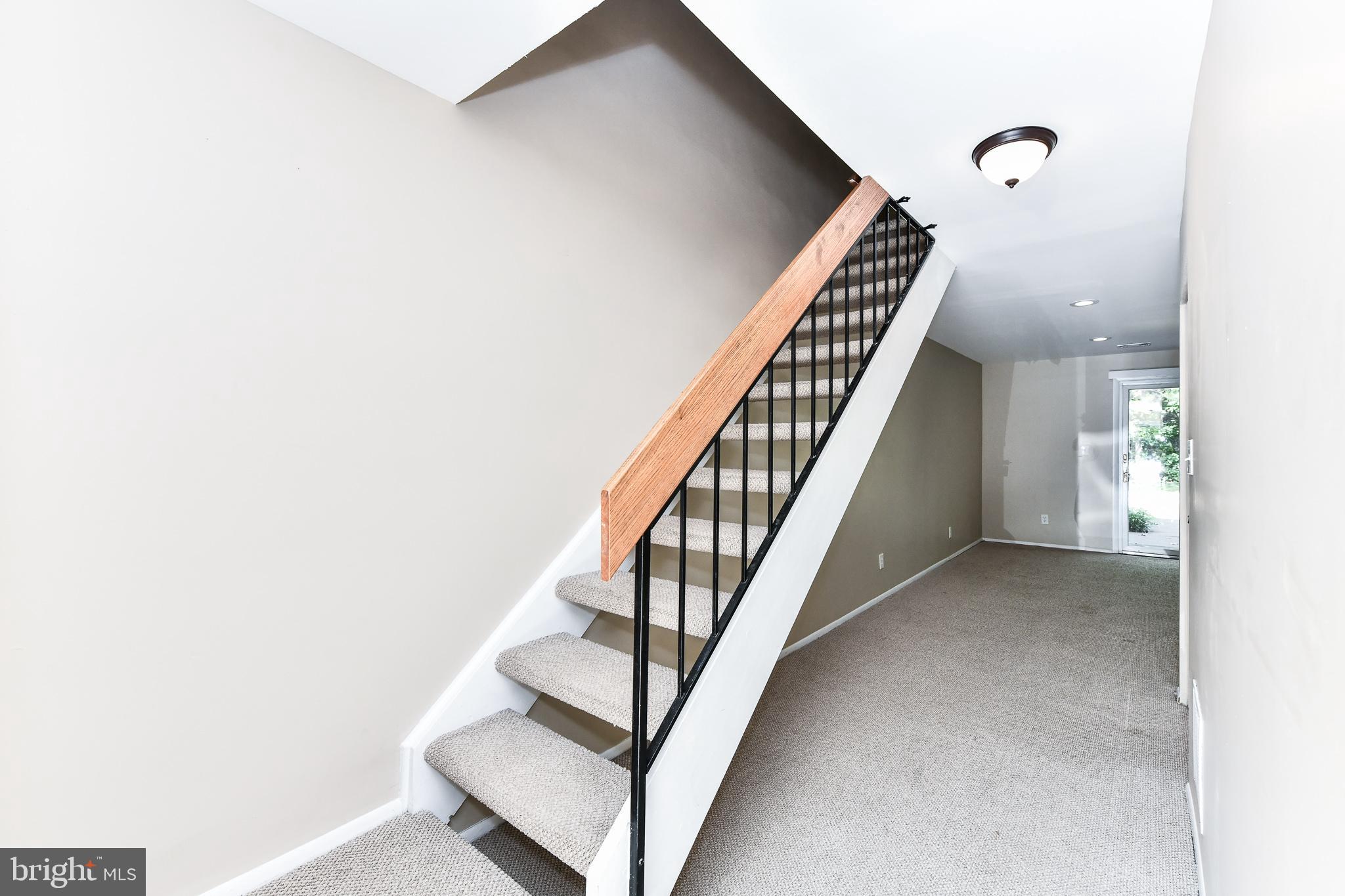 SAWYERS CLUSTER - Residential Lease