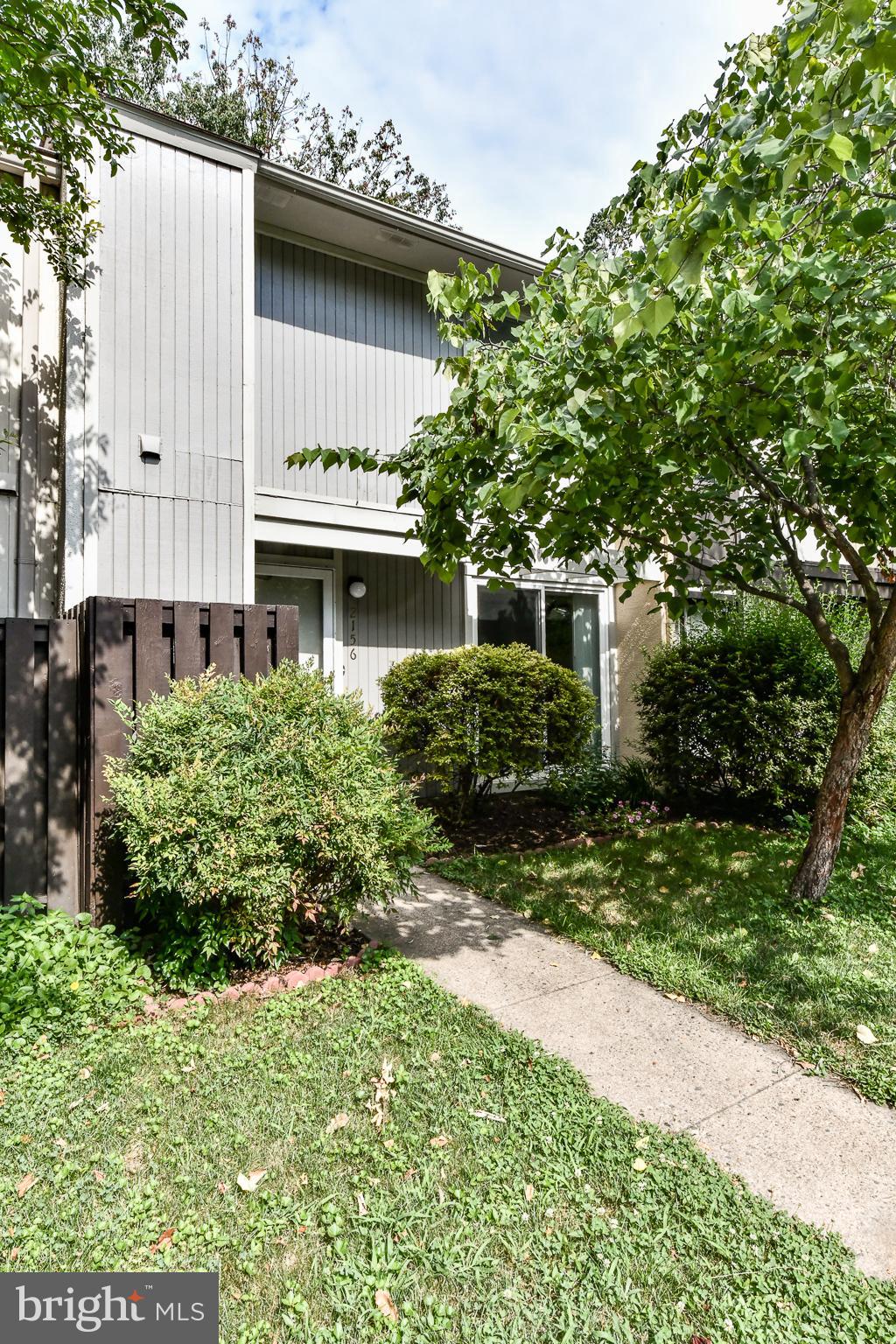 SAWYERS CLUSTER - Residential Lease