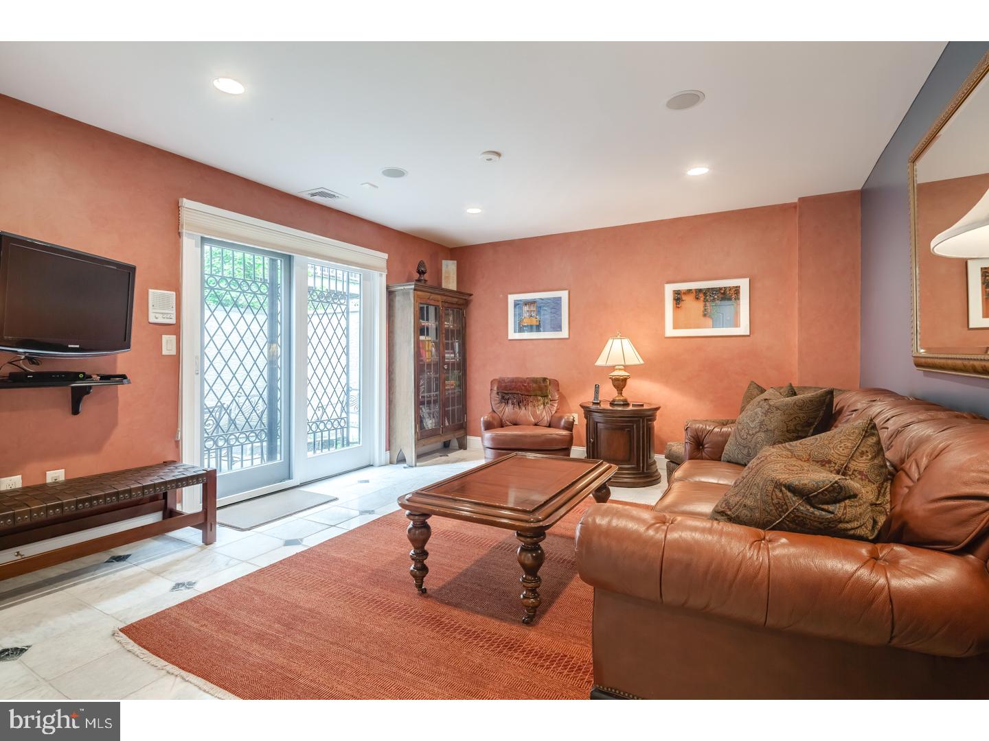 FITLER SQUARE - Residential