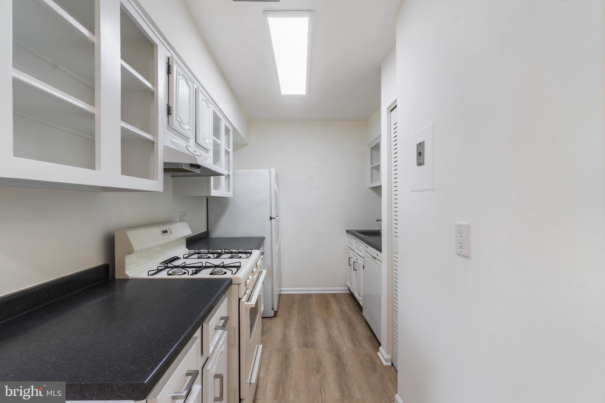 FAIRWINDS OF ANNAPOLIS - Residential Lease