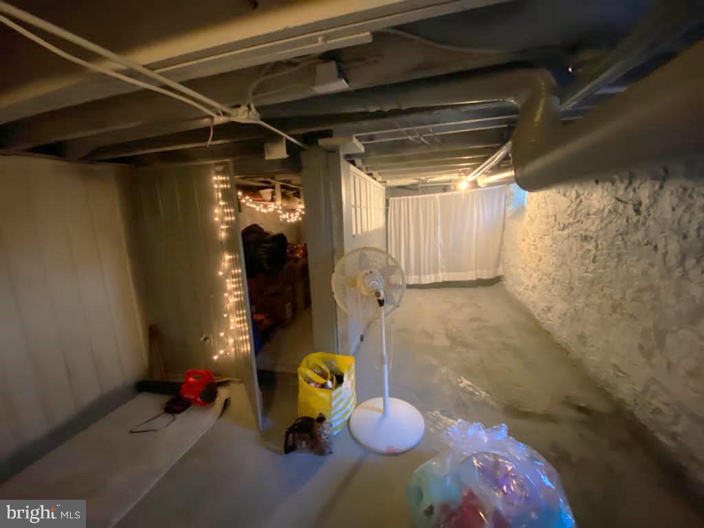 FAIRMOUNT PARK - Residential