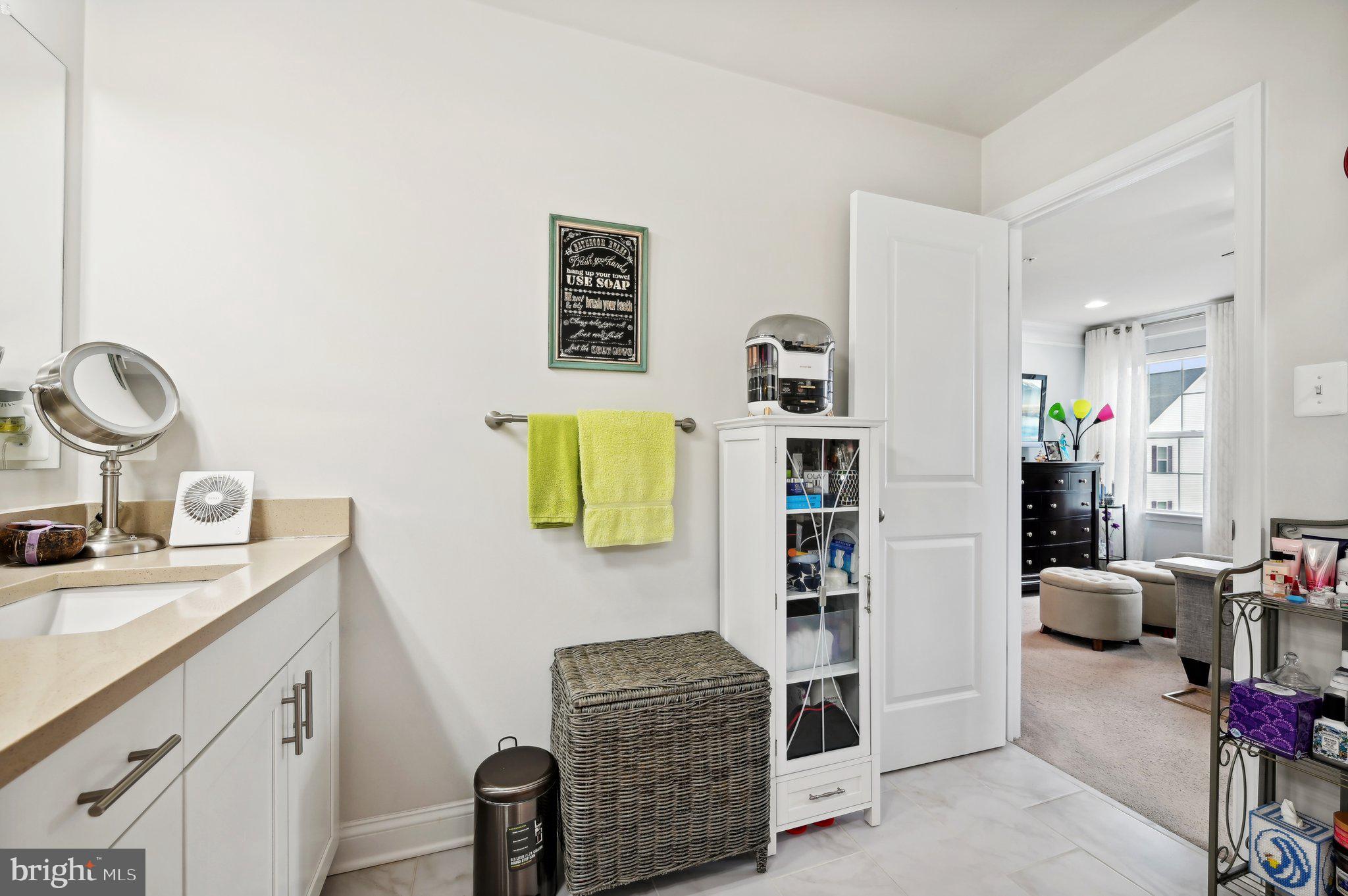 CREEKSTONE VILLAGE - Residential