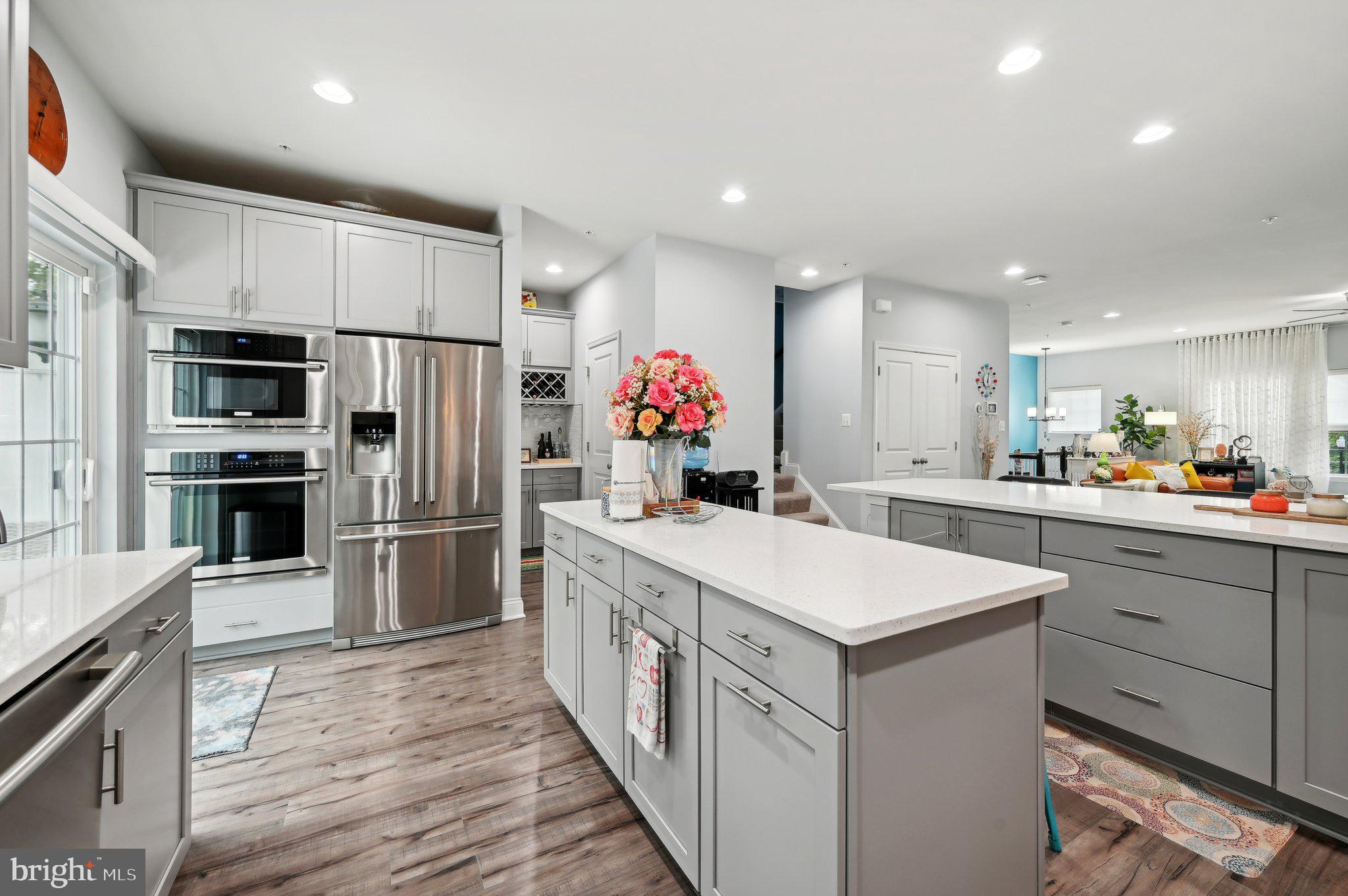 CREEKSTONE VILLAGE - Residential