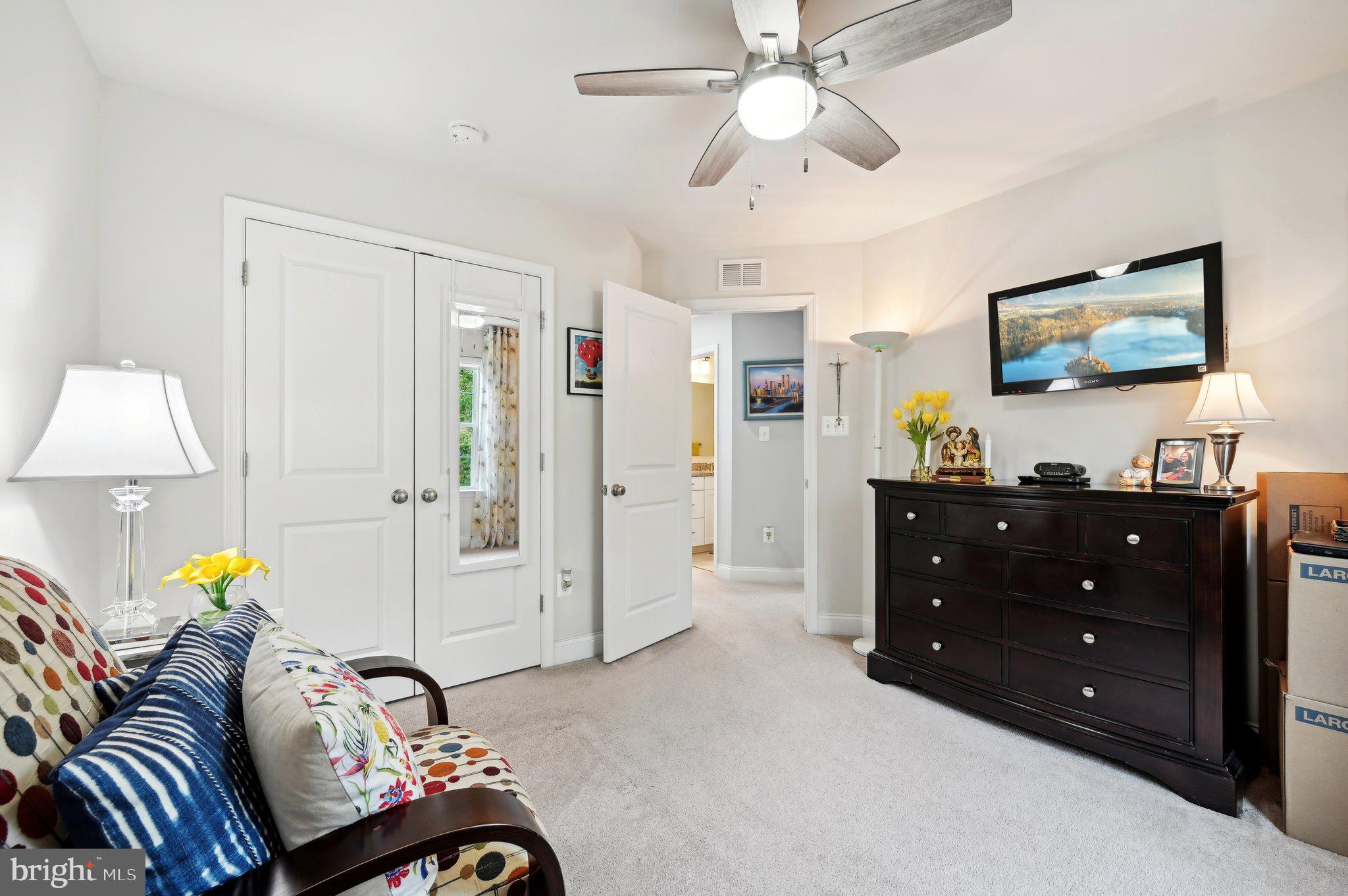 CREEKSTONE VILLAGE - Residential