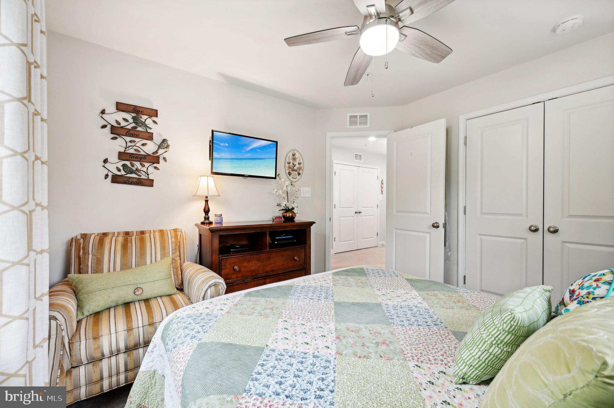 CREEKSTONE VILLAGE - Residential