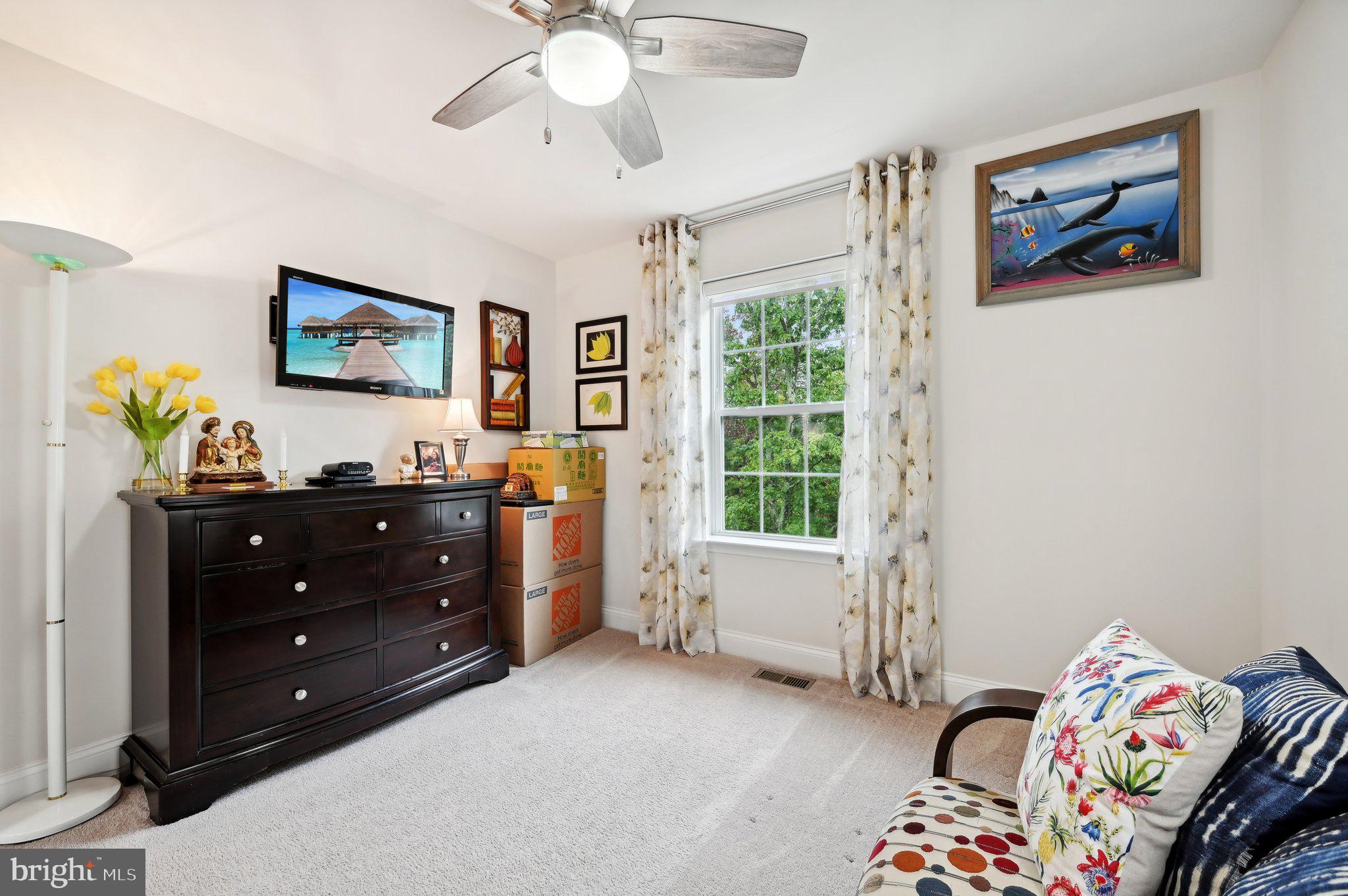 CREEKSTONE VILLAGE - Residential