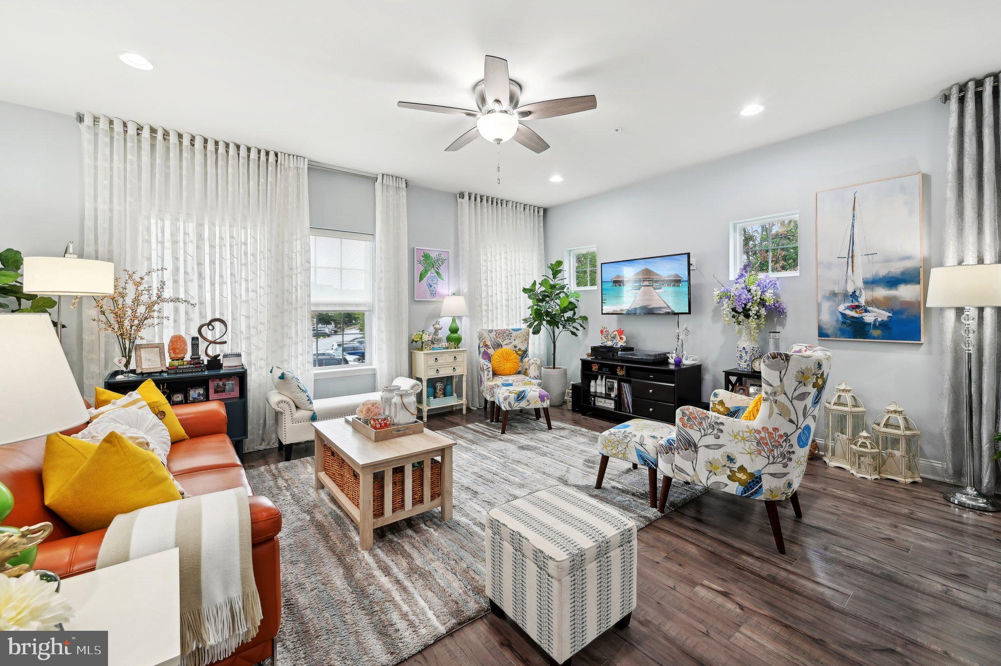 CREEKSTONE VILLAGE - Residential