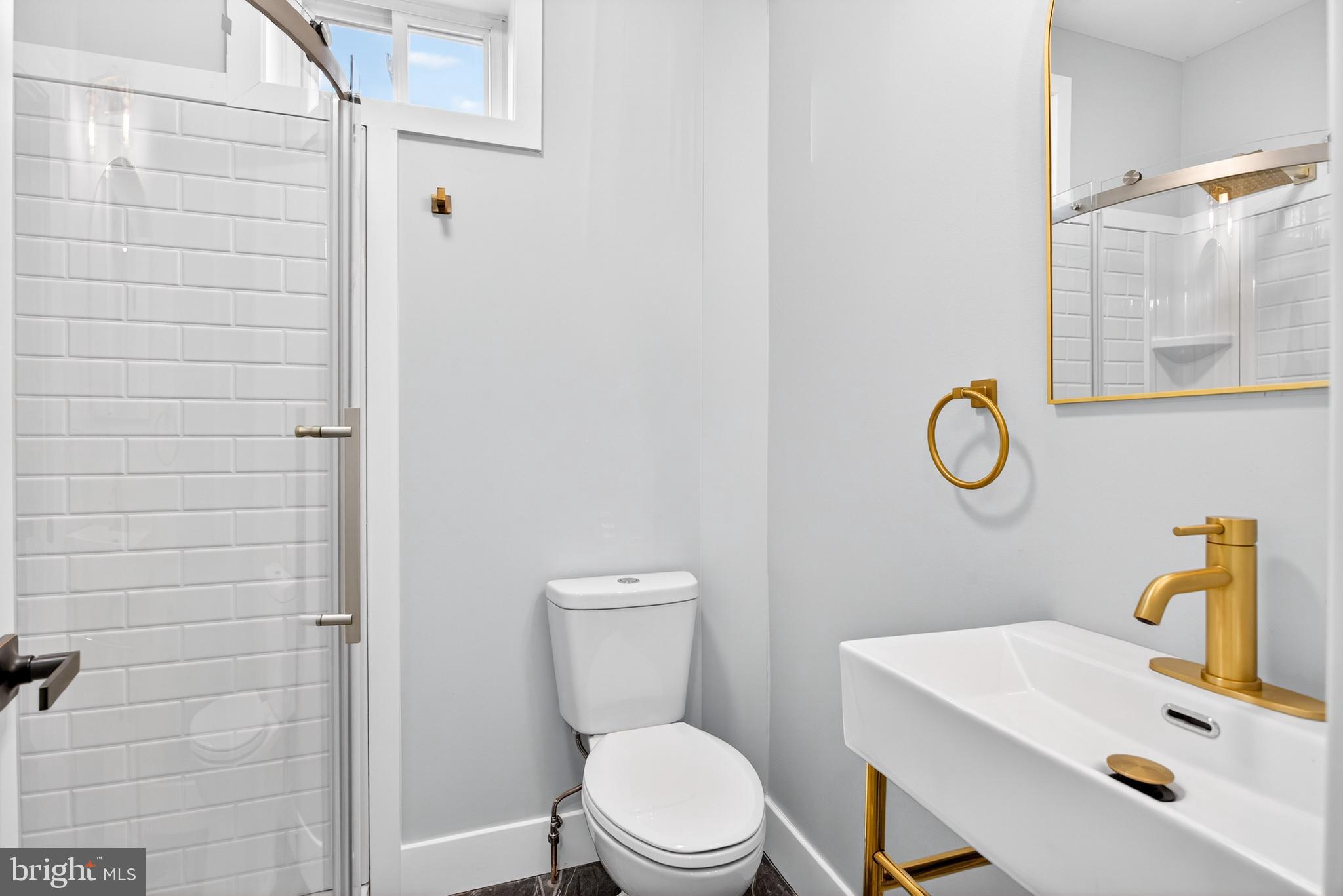 UNIVERSITY CITY - Residential