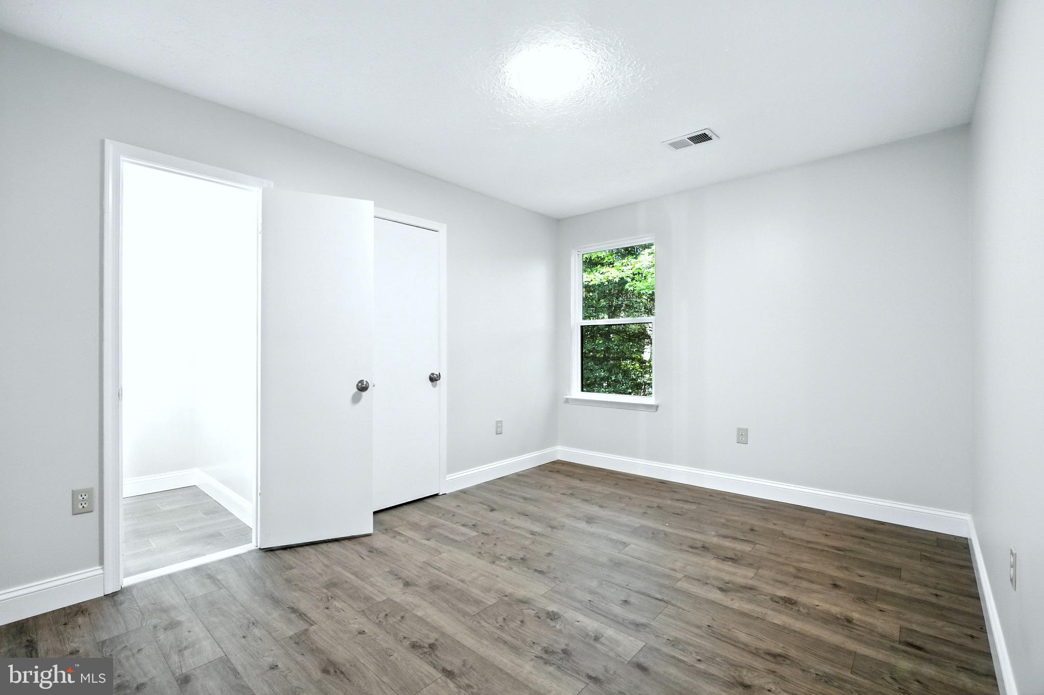 HUNTINGTON - Residential