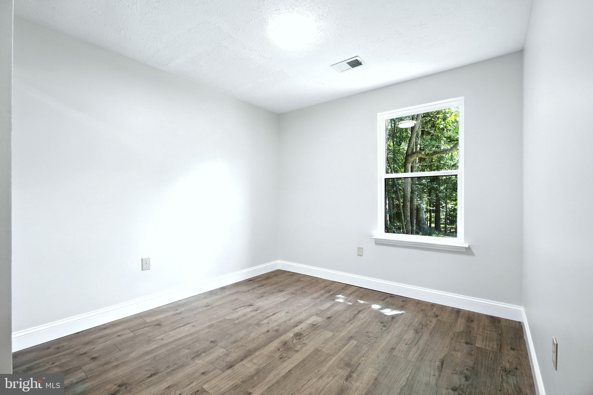 HUNTINGTON - Residential