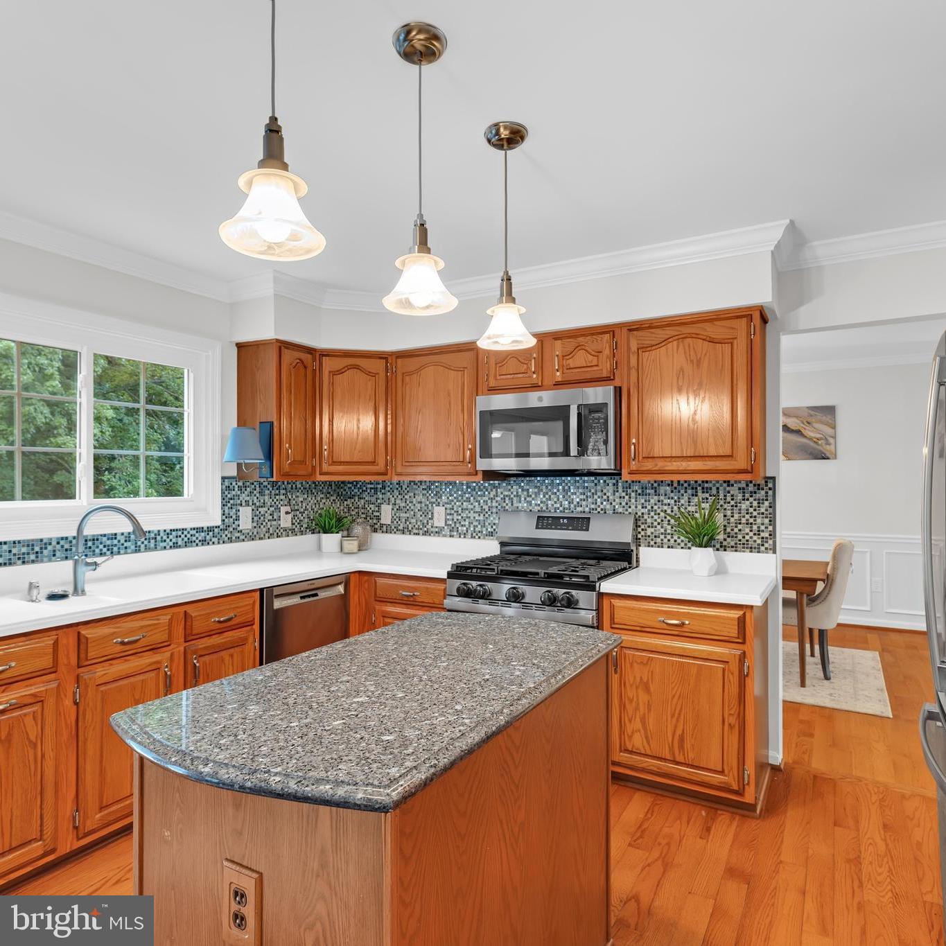 9112 SILVER POINTE WAY