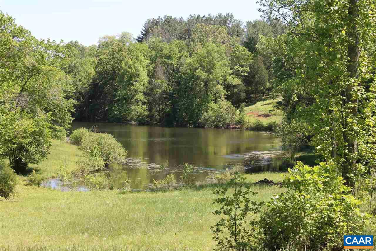 17 LANGDON WOODS DR DRIVE