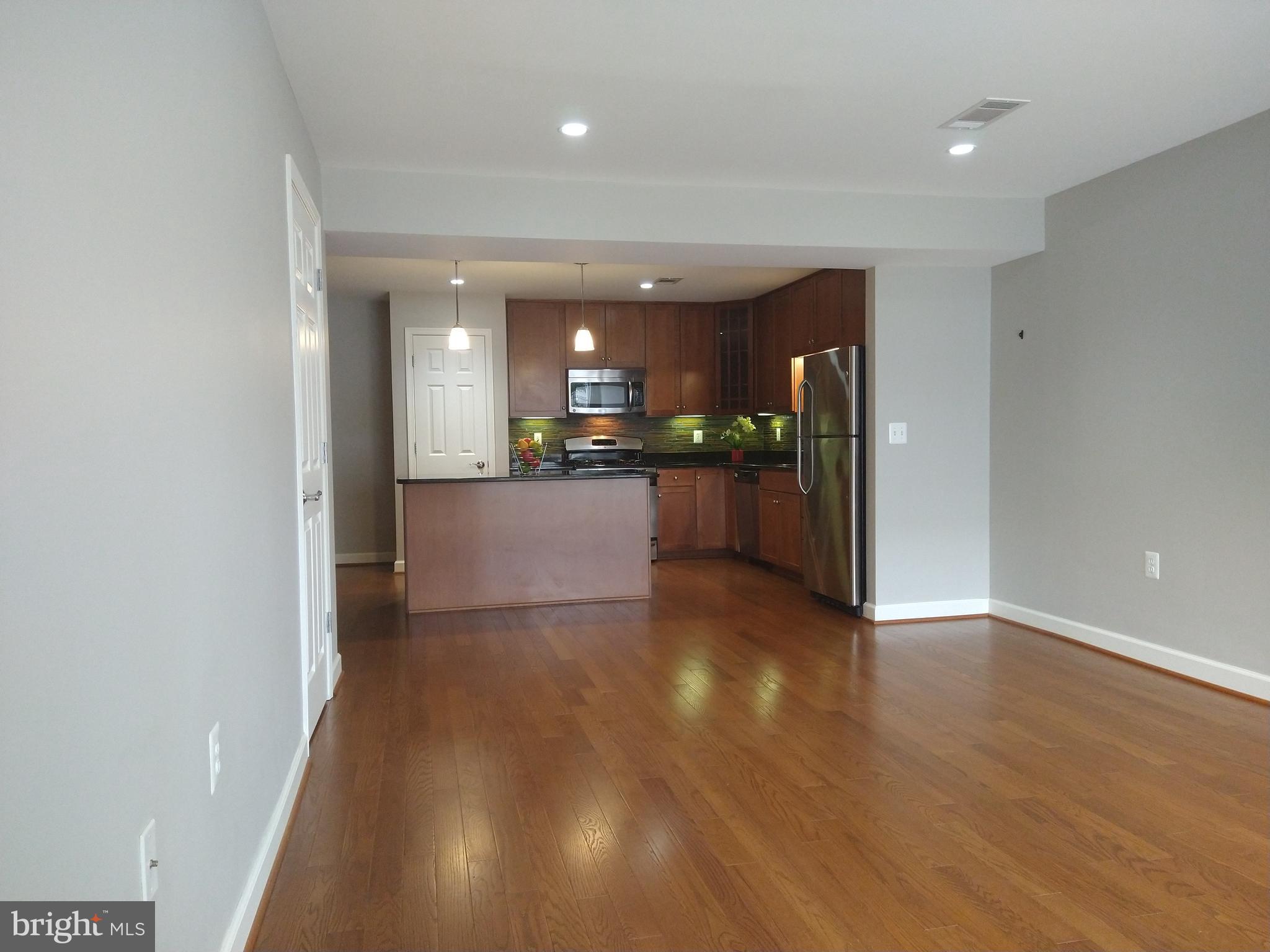 WEST VILLAGE OF SHIRLINGTON - Residential Lease