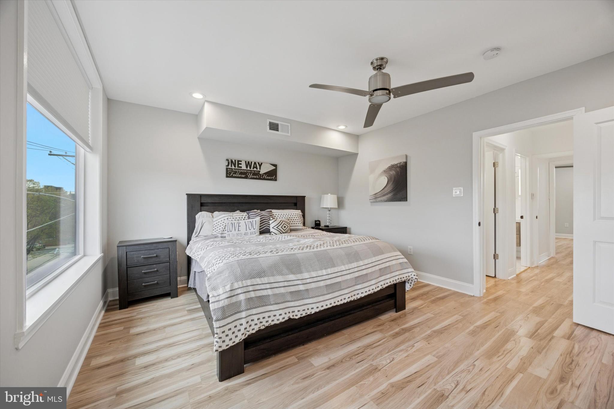 POINT BREEZE - Residential