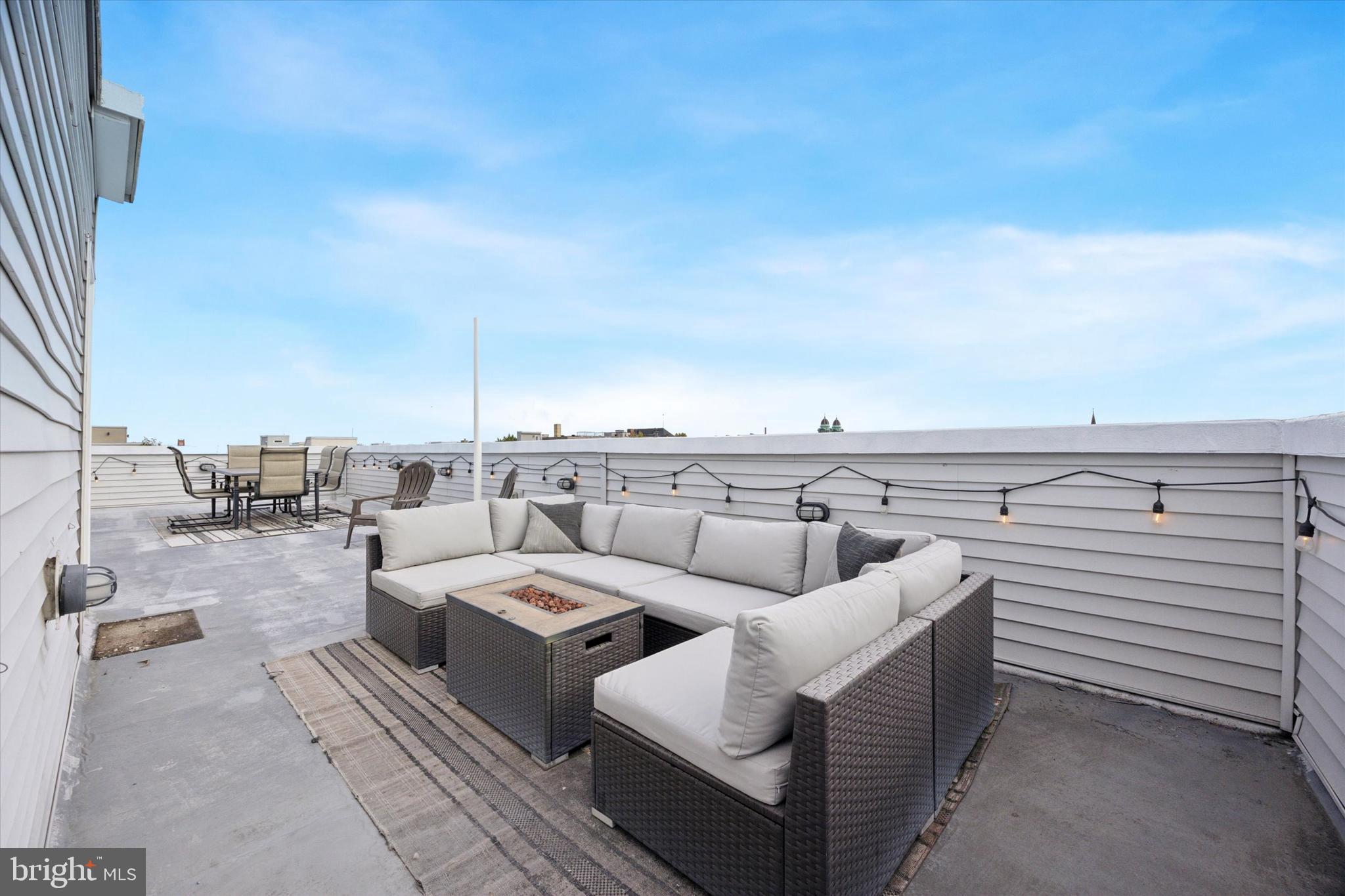 POINT BREEZE - Residential