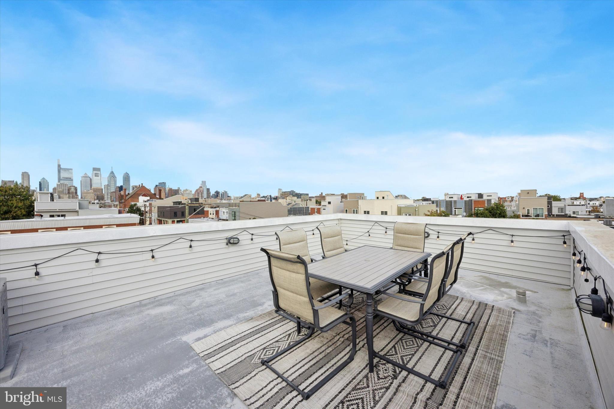 POINT BREEZE - Residential