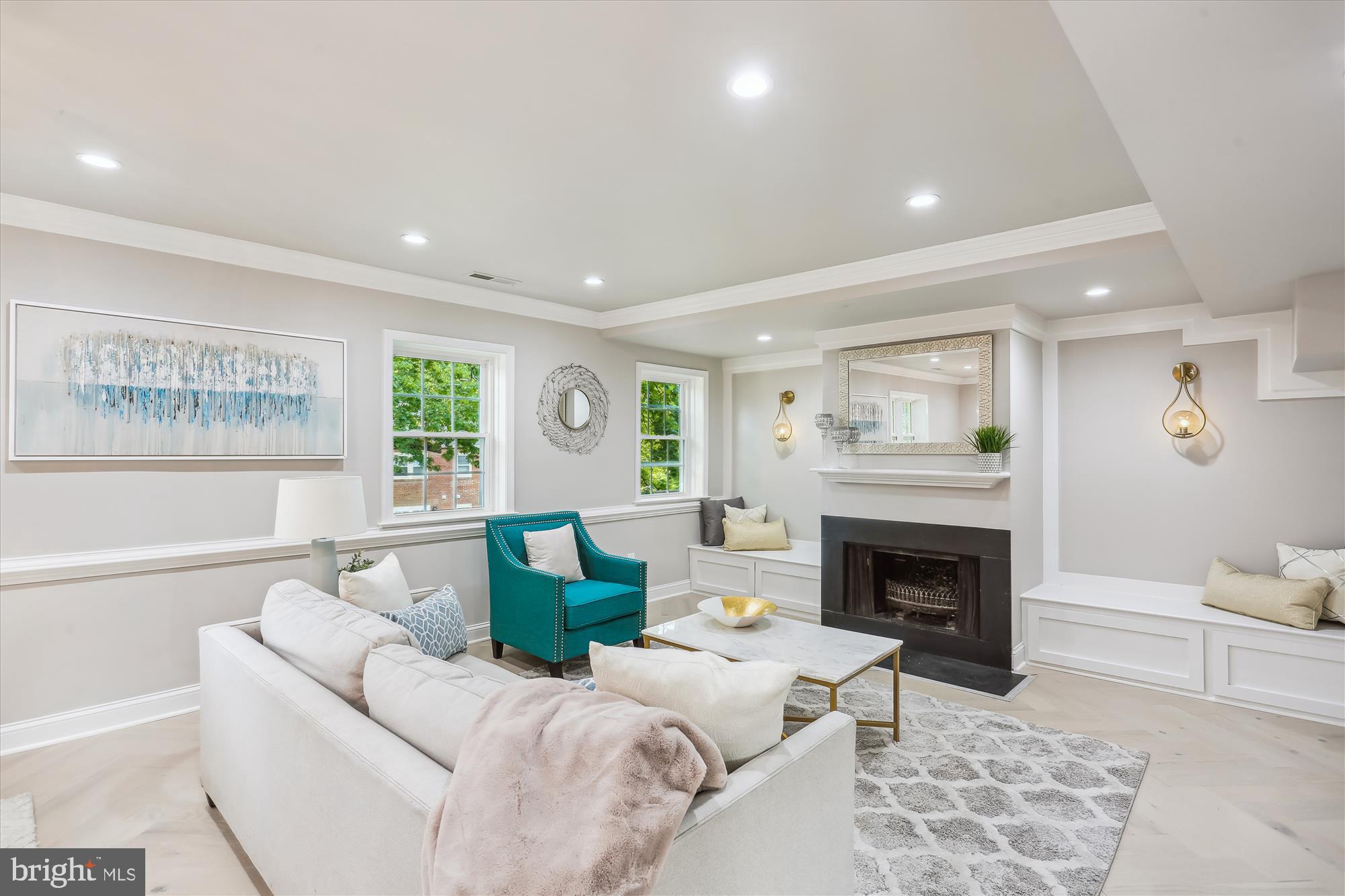 KENWOOD FOREST - Residential