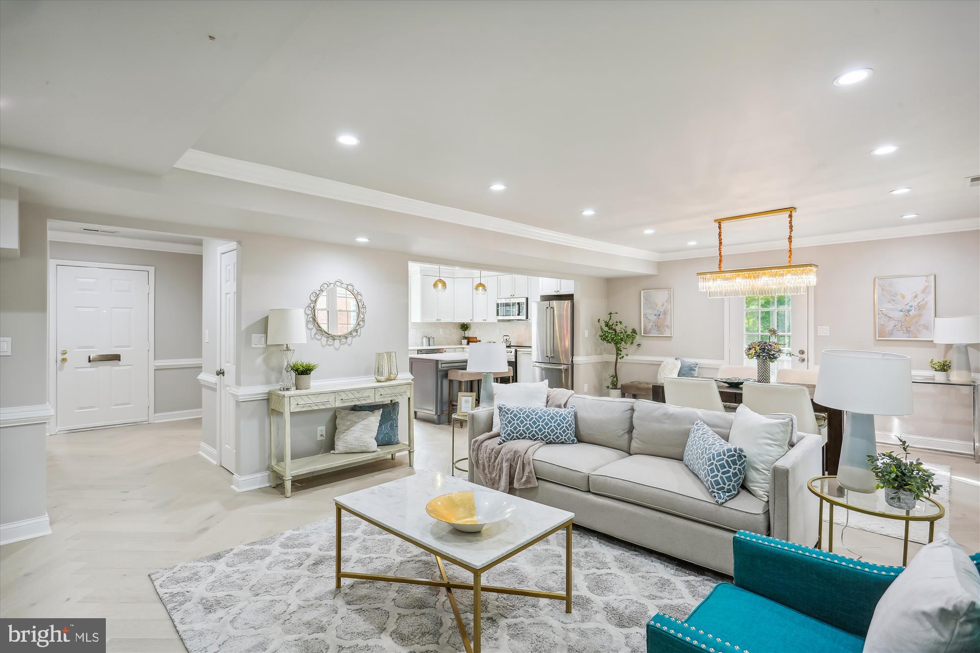 KENWOOD FOREST - Residential