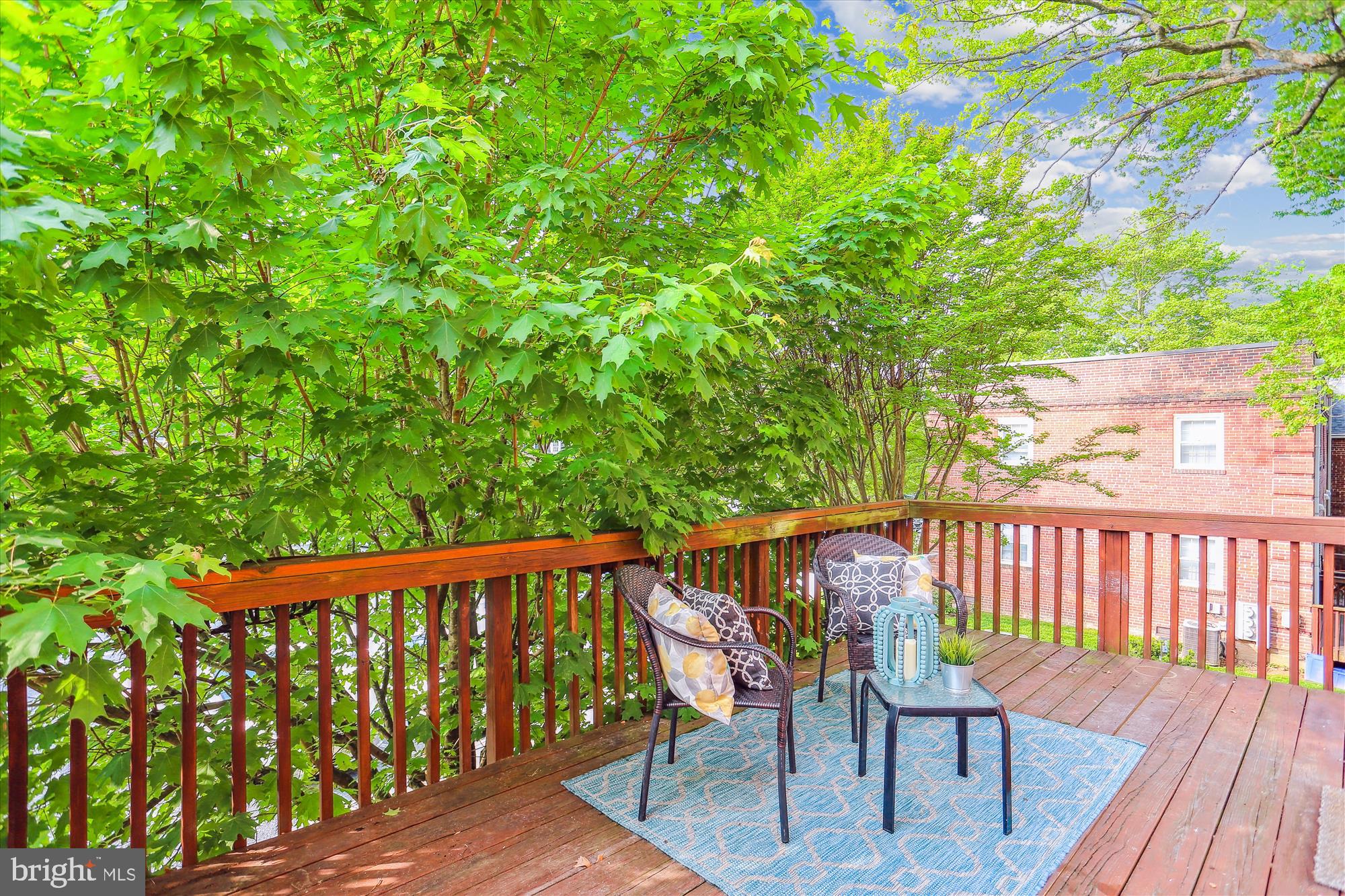 KENWOOD FOREST - Residential