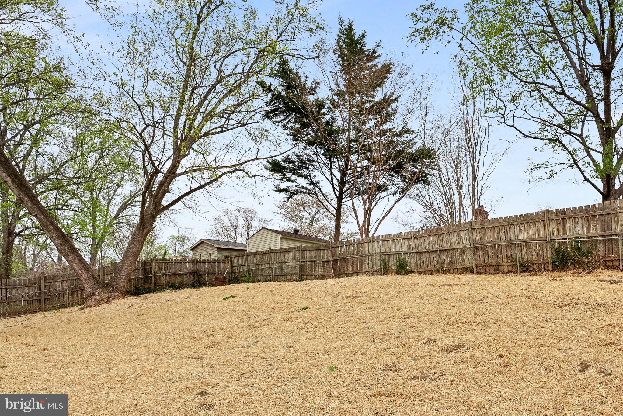 BARNETTE FOREST - Residential