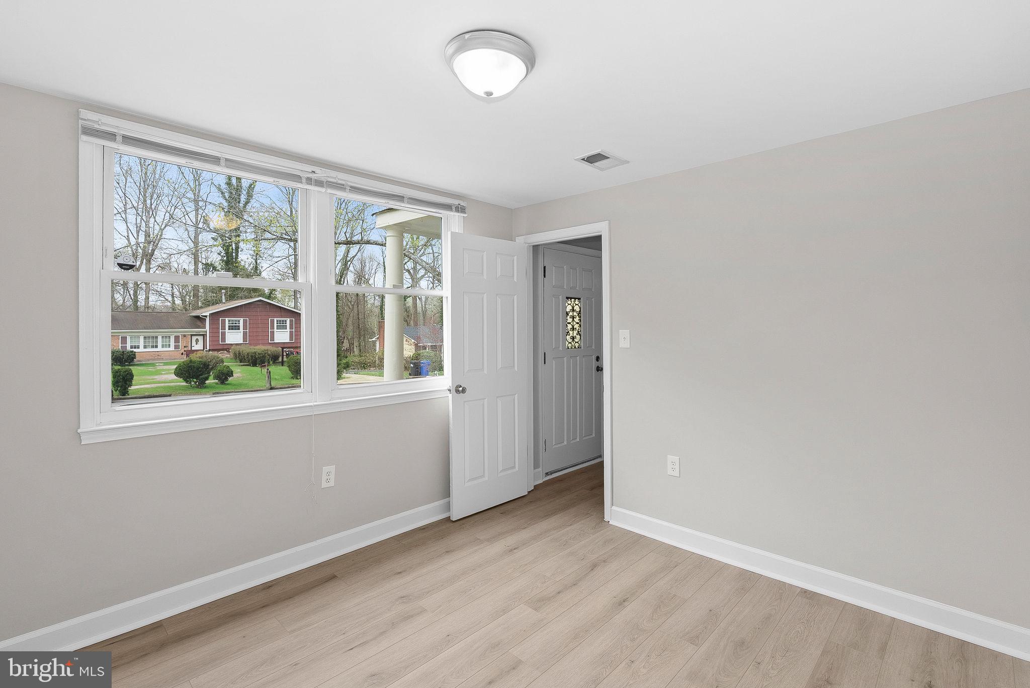 BARNETTE FOREST - Residential