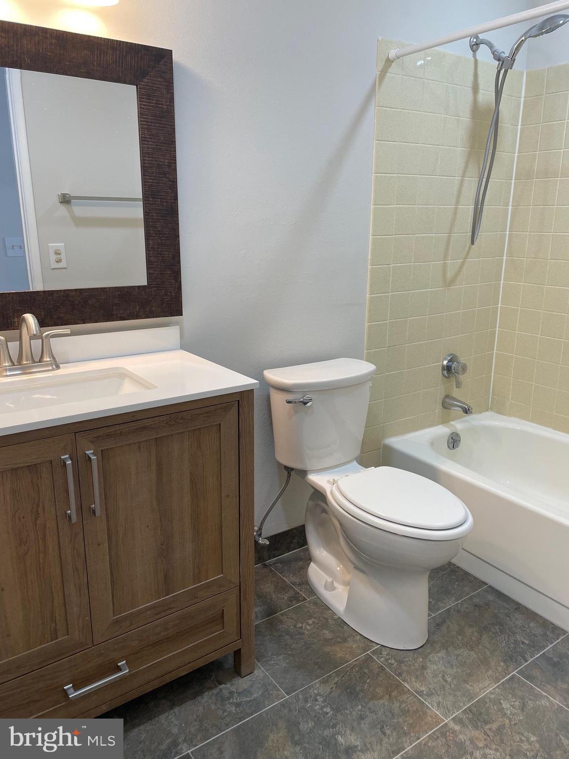 ROSSMOOR MUTUAL #15 - Residential Lease