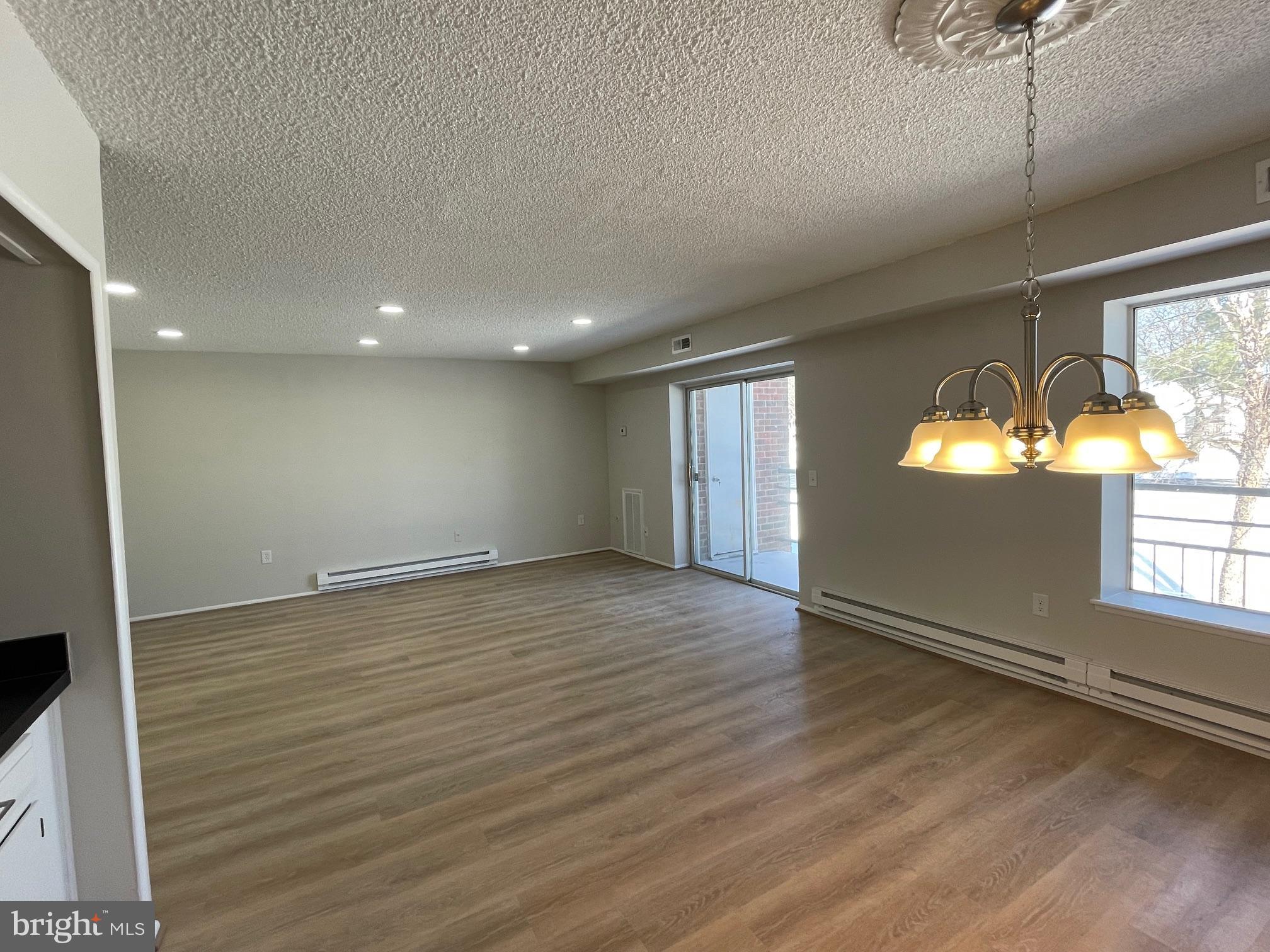 ROSSMOOR MUTUAL #15 - Residential Lease