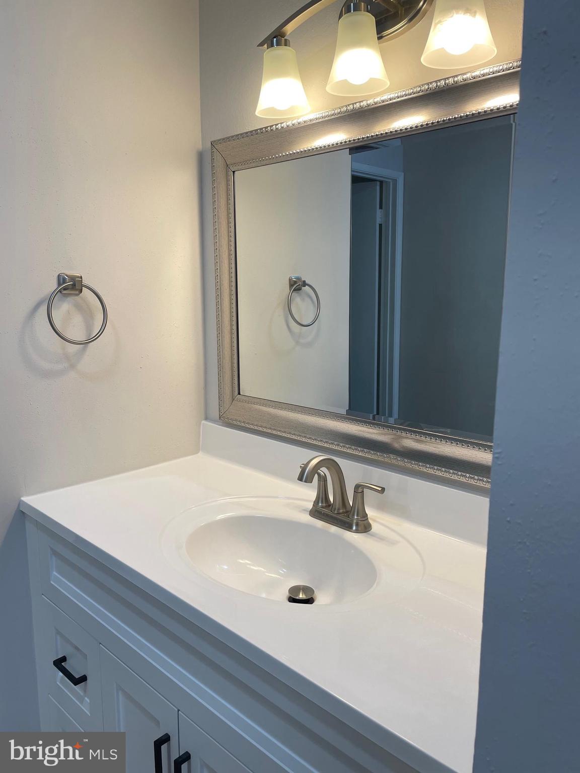 ROSSMOOR MUTUAL #15 - Residential Lease