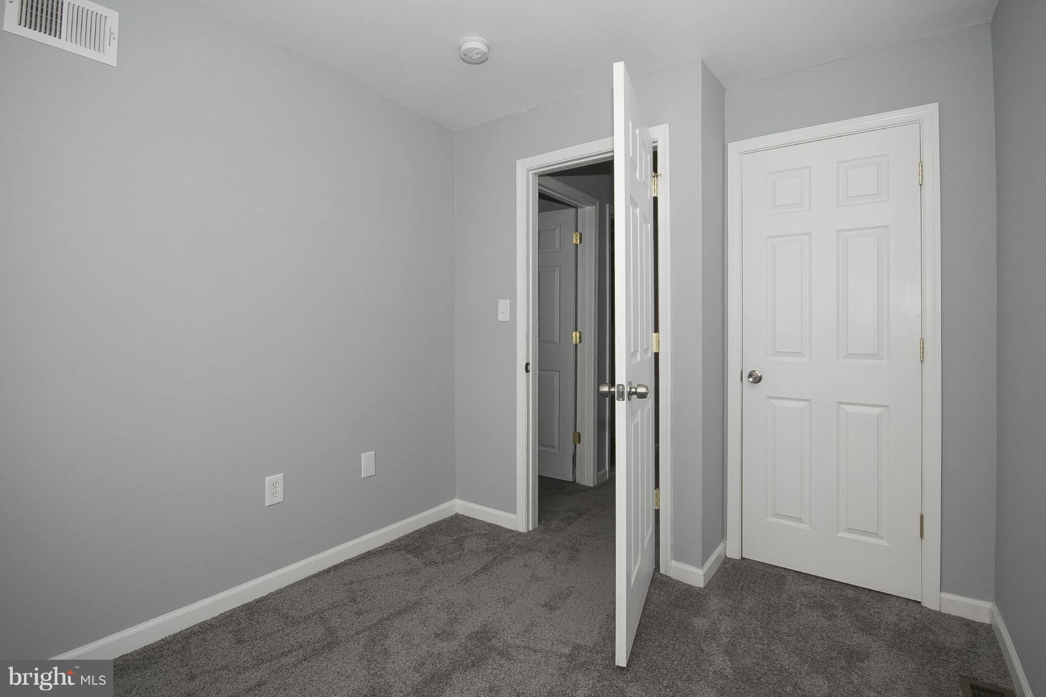 CALVERTON HEIGHTS - Residential