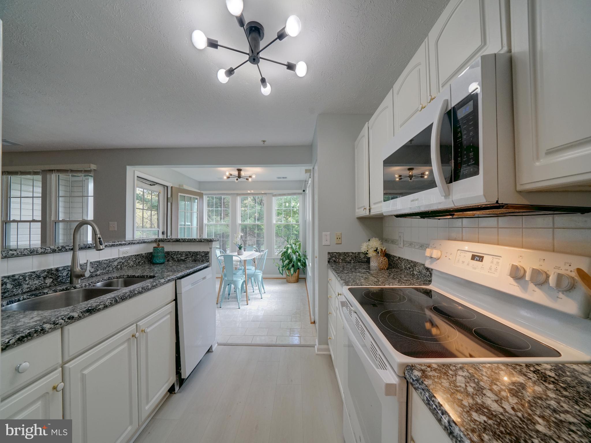 PINEY ORCHARD - Residential