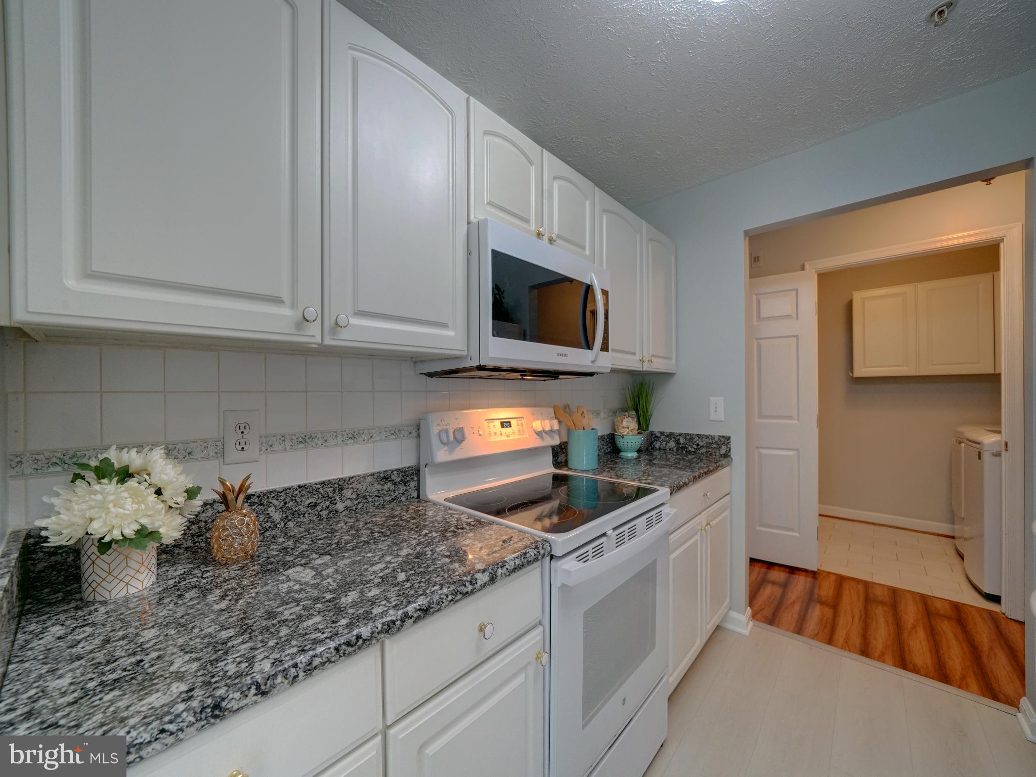 PINEY ORCHARD - Residential