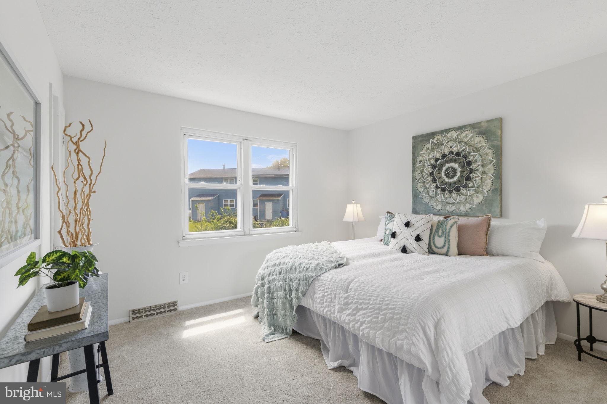 THE HIGHLANDS - Residential