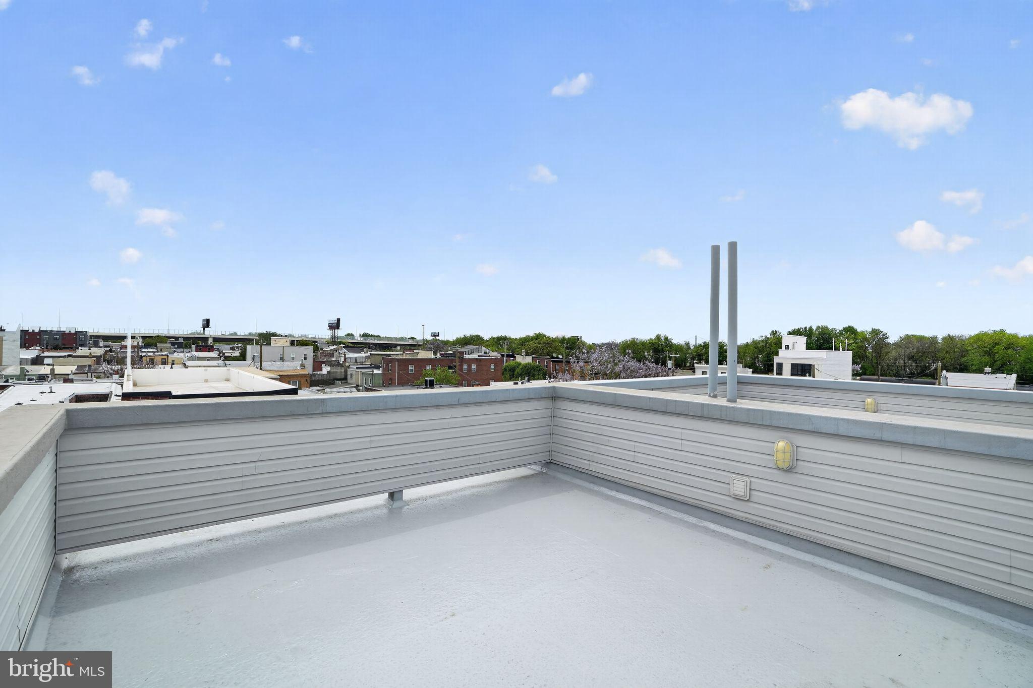 PORT RICHMOND - Residential