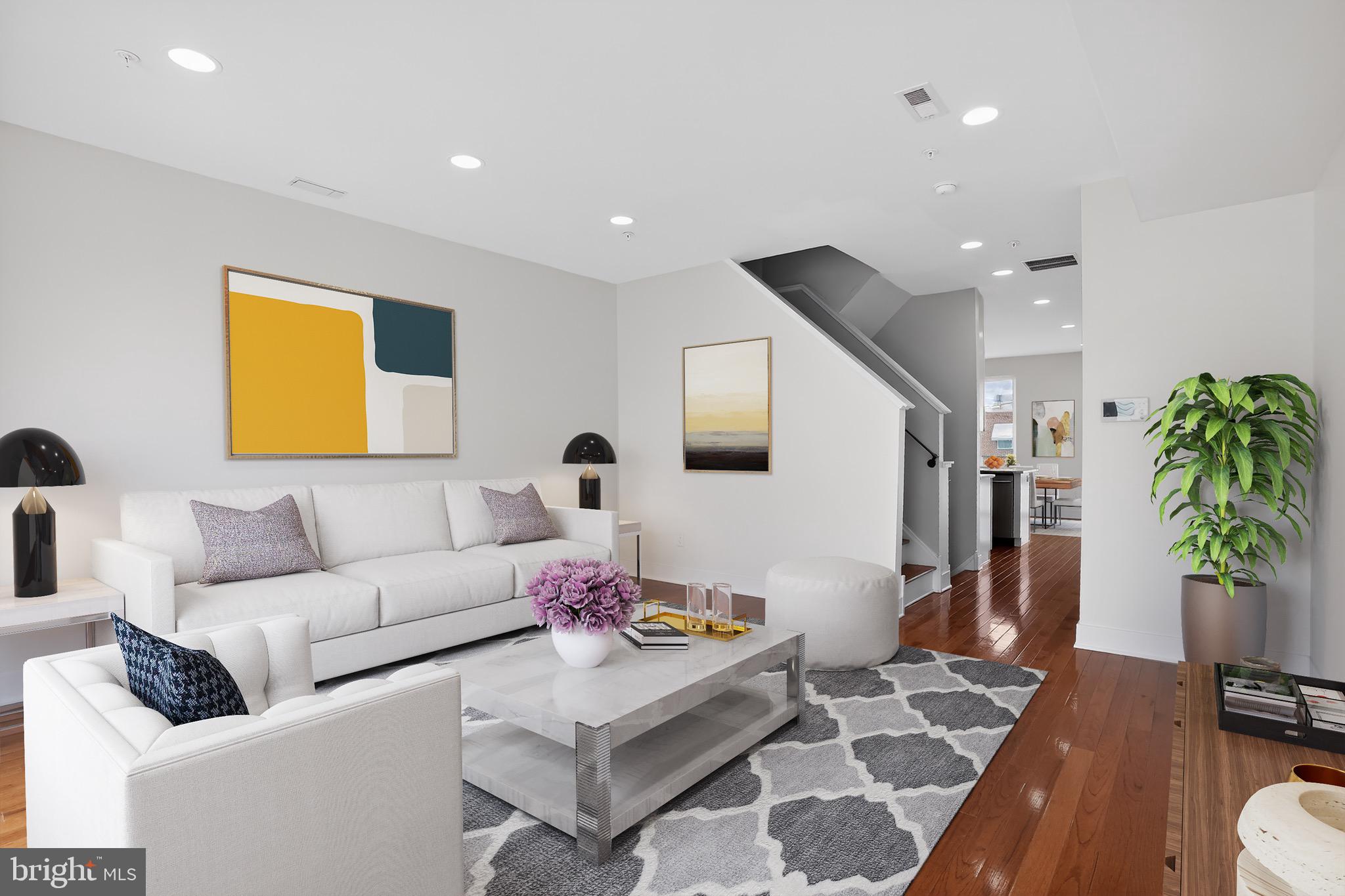 PORT RICHMOND - Residential