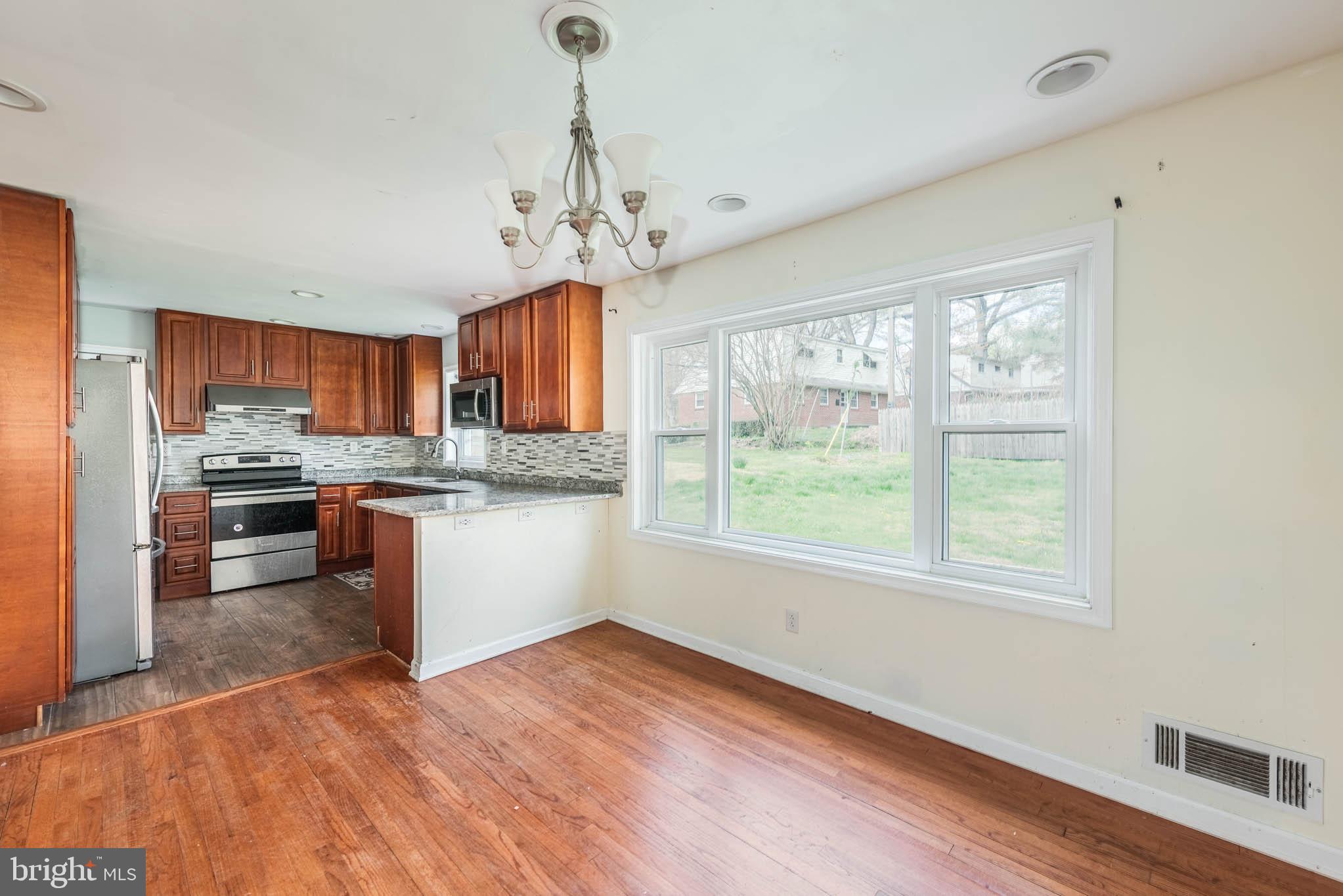 GLENDALE - Residential
