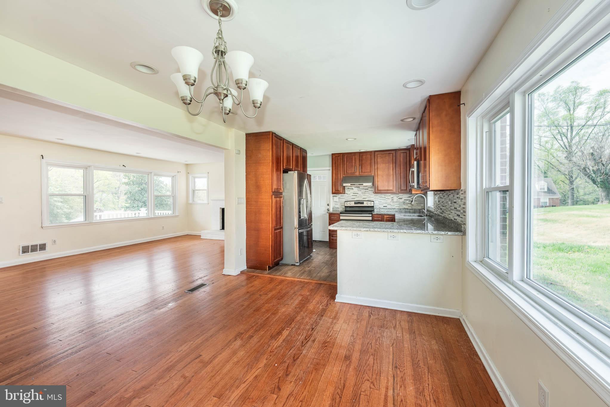 GLENDALE - Residential