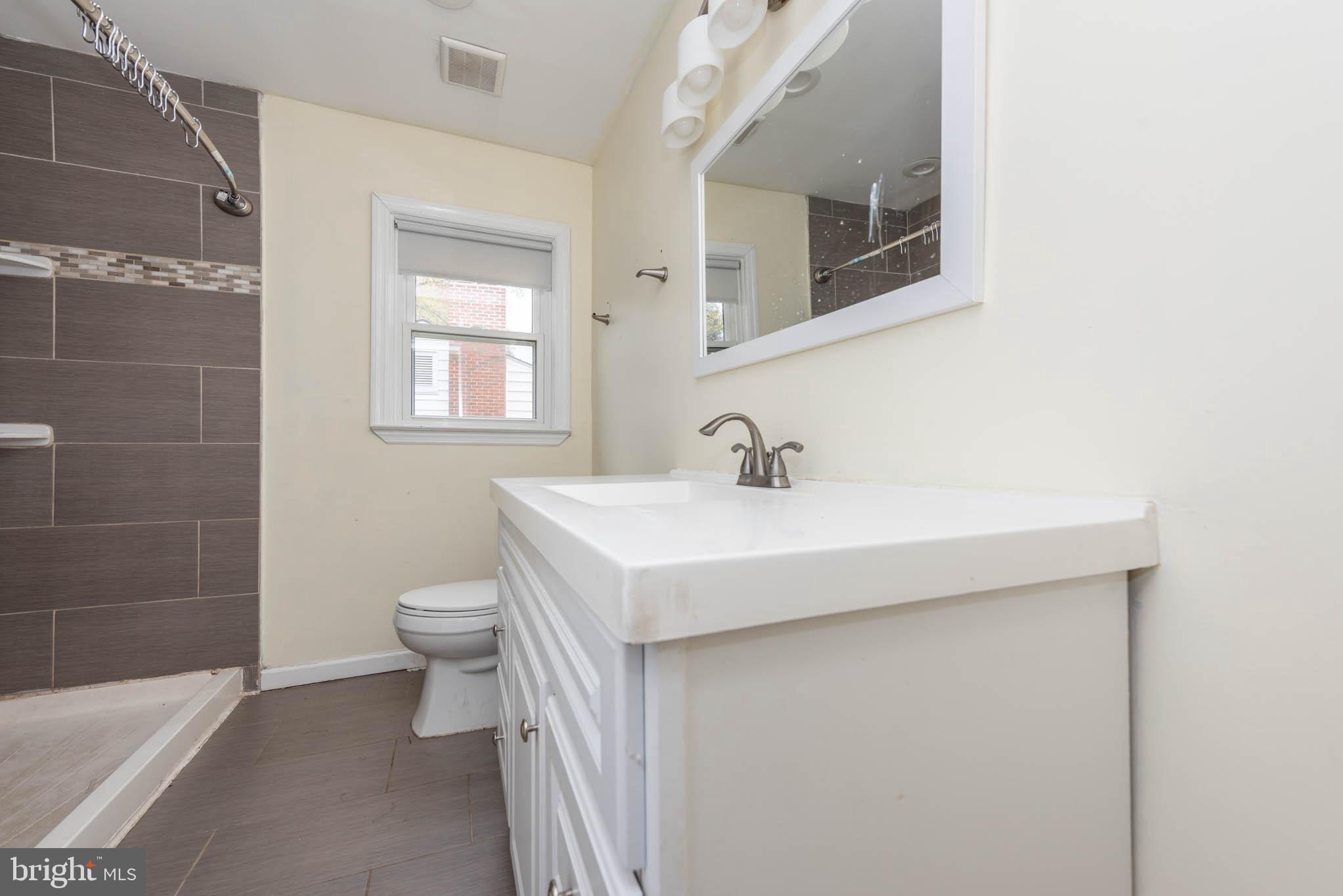 GLENDALE - Residential