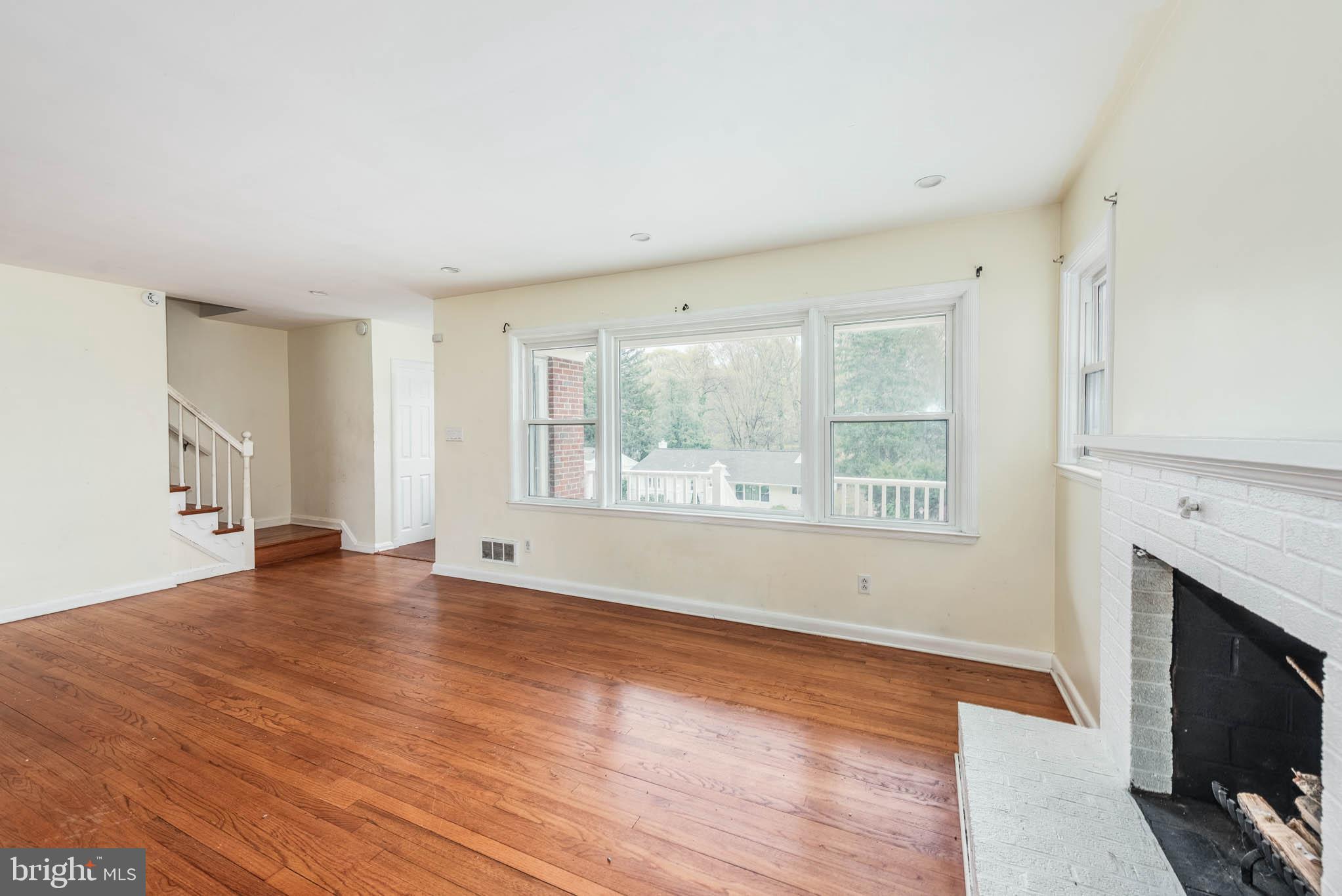 GLENDALE - Residential
