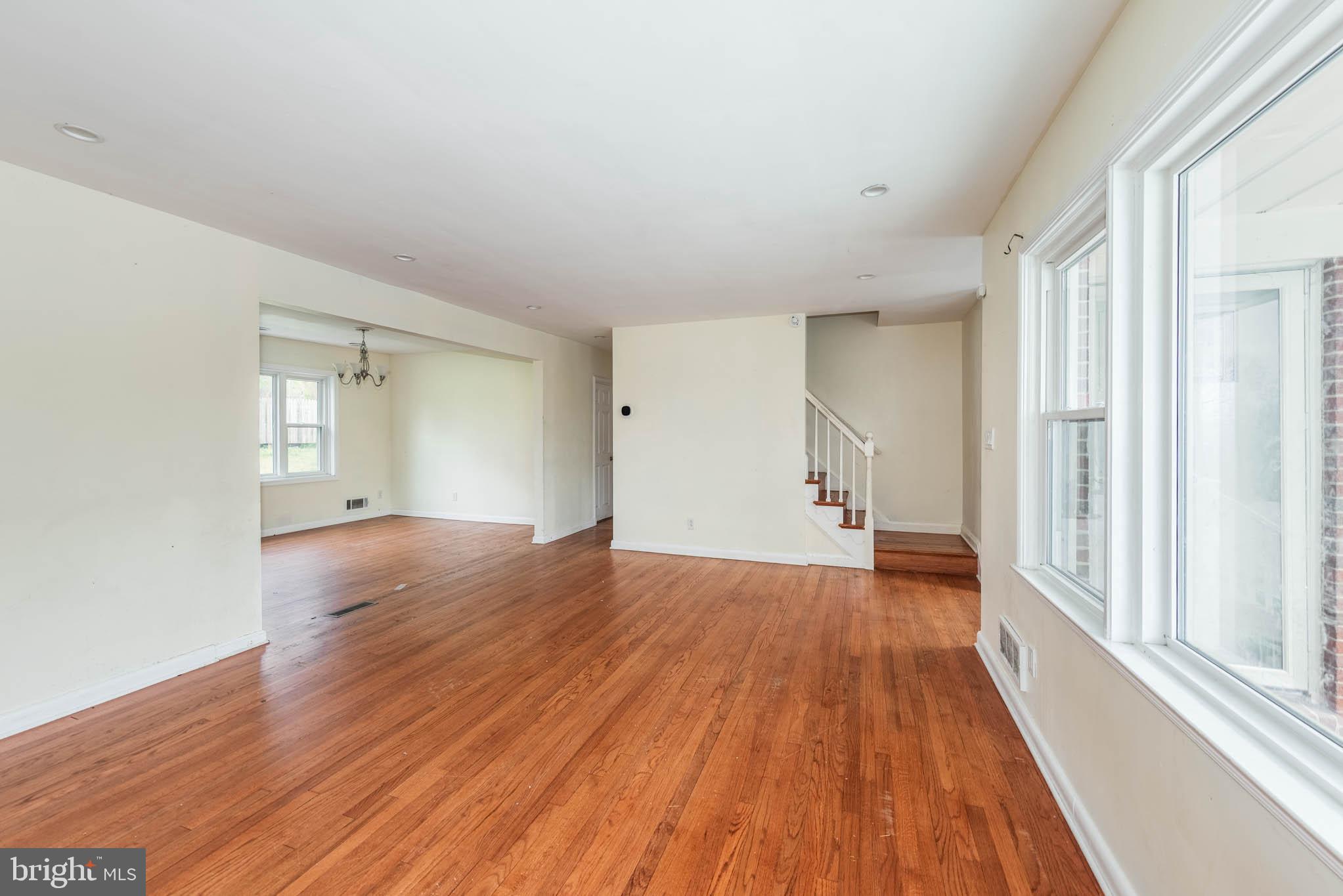 GLENDALE - Residential