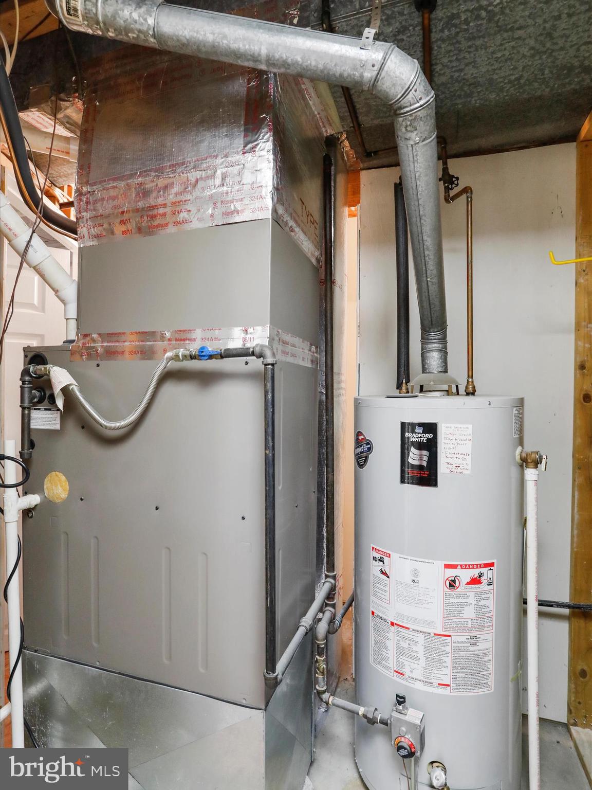 HAWTHORNE HEIGHTS - Residential